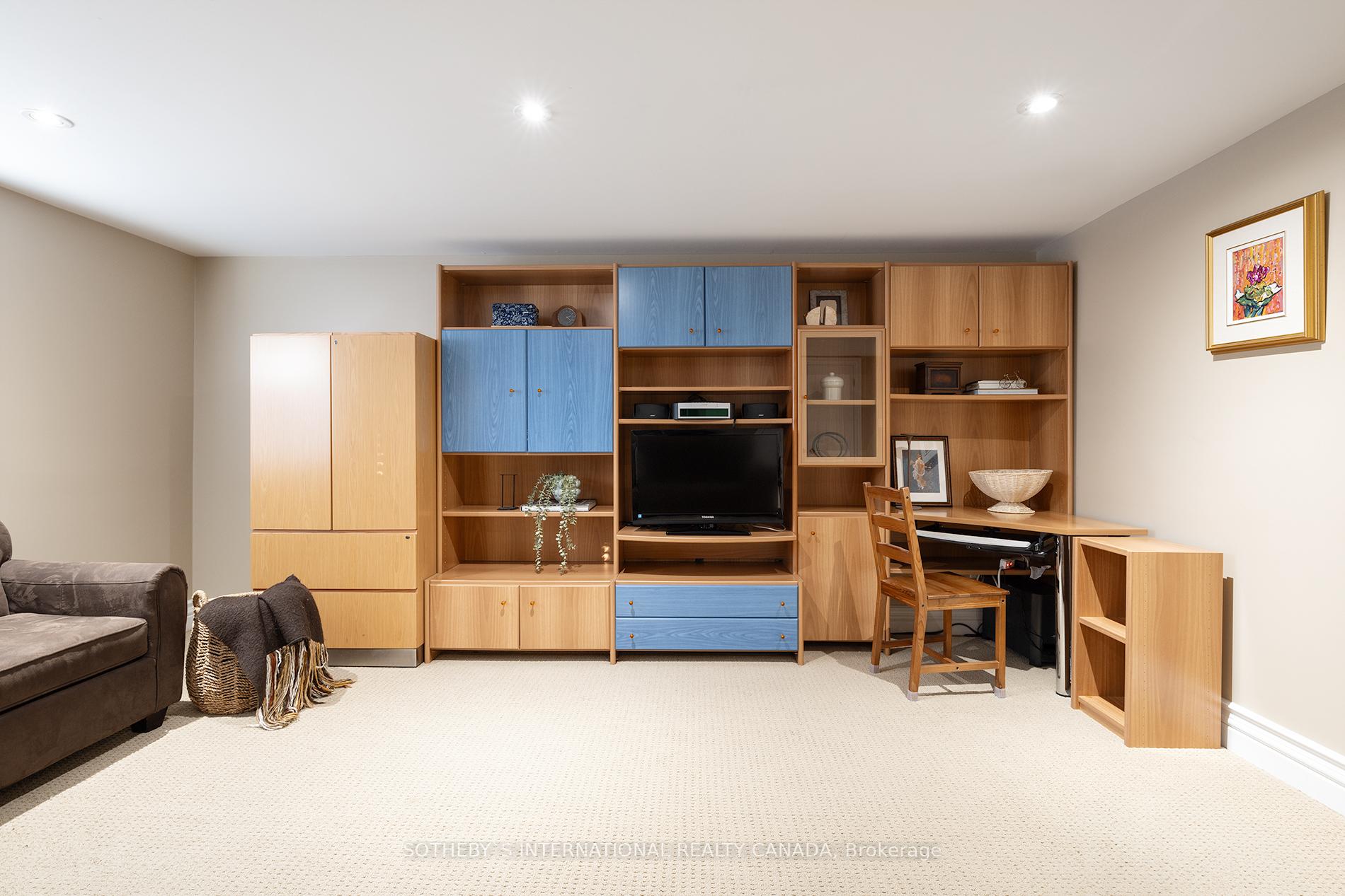Photo 27 of 35 Sharron Drive, Toronto, Leaside — HOMEH
