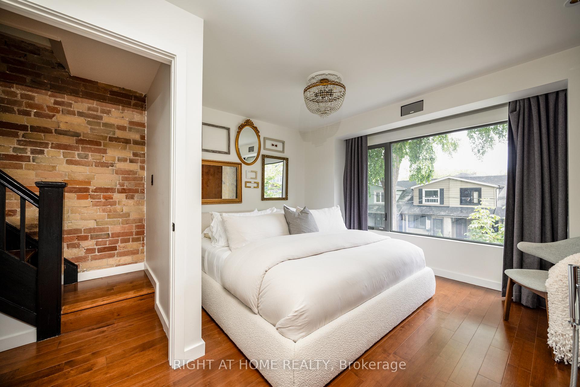 Photo 8 of 128 Booth Avenue, Toronto, South Riverdale — HOMEH