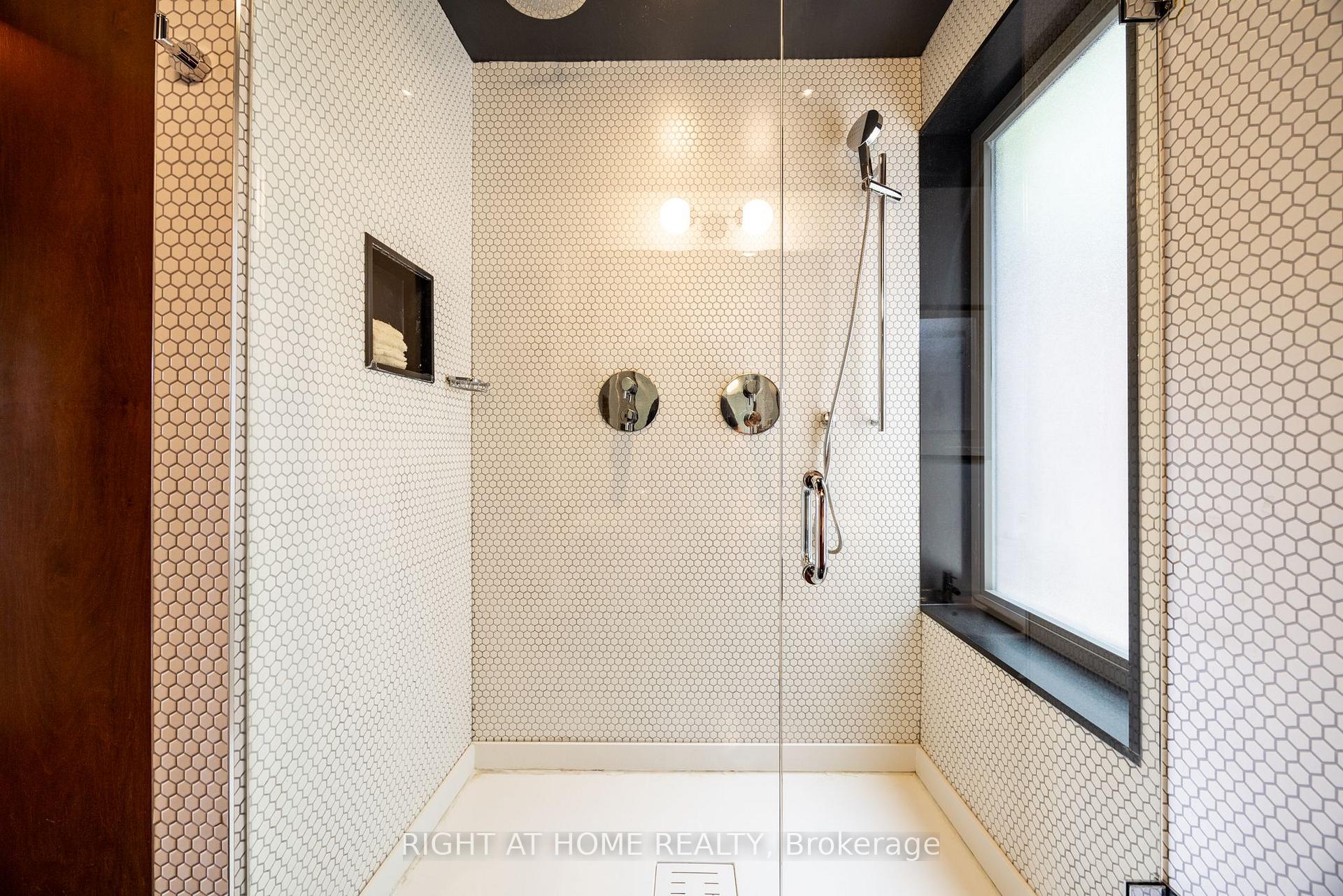 Photo 17 of 128 Booth Avenue, Toronto, South Riverdale — HOMEH