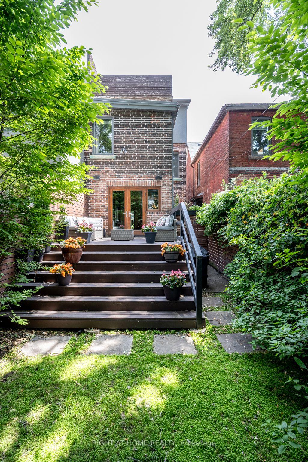 Photo 24 of 128 Booth Avenue, Toronto, South Riverdale — HOMEH