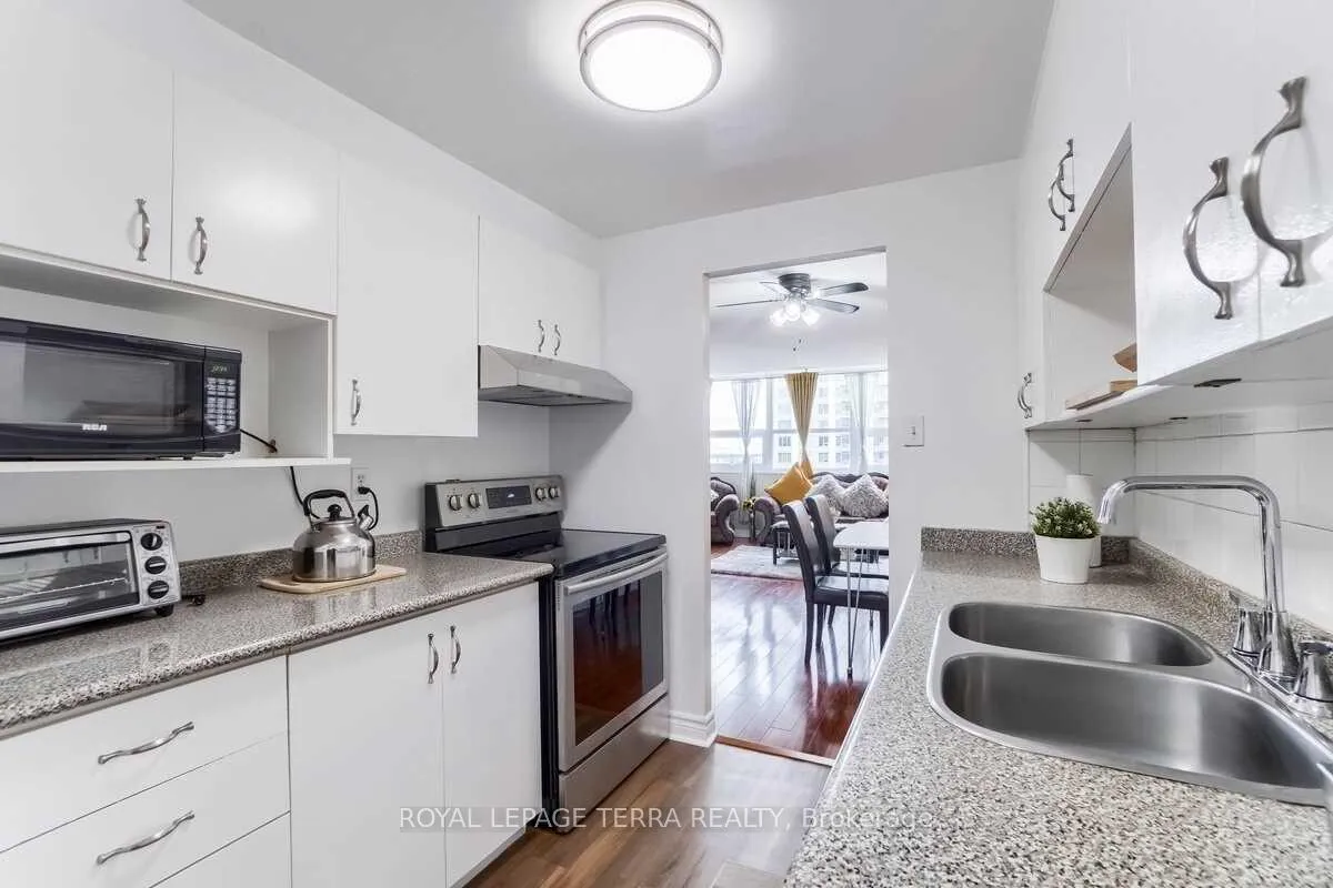 Photo 6 of Unit 1207, 4 Lisa Street, Brampton, Queen Street Corridor — HOMEH