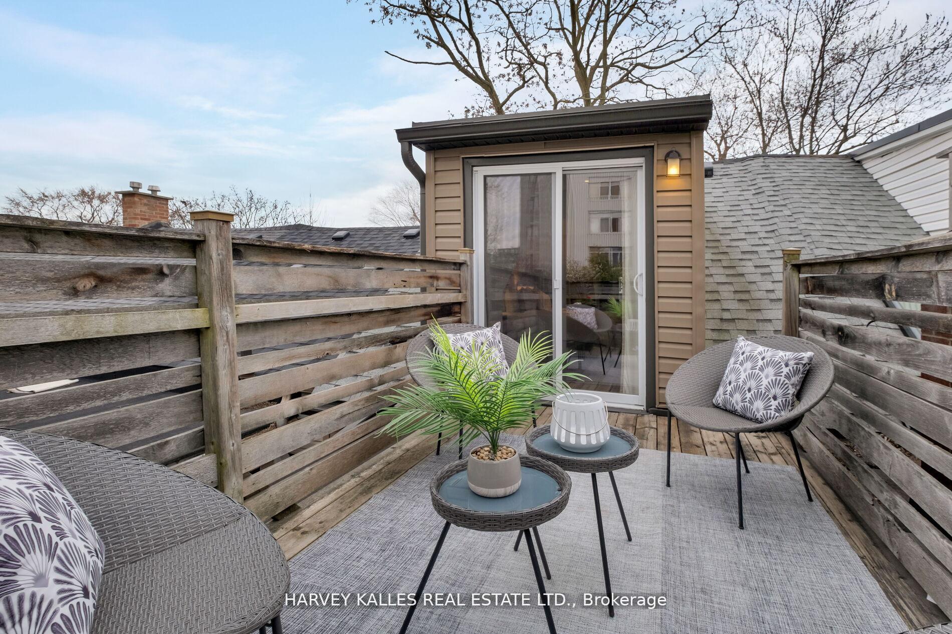 Photo 32 of 65 Tiverton Avenue, Toronto, South Riverdale — HOMEH