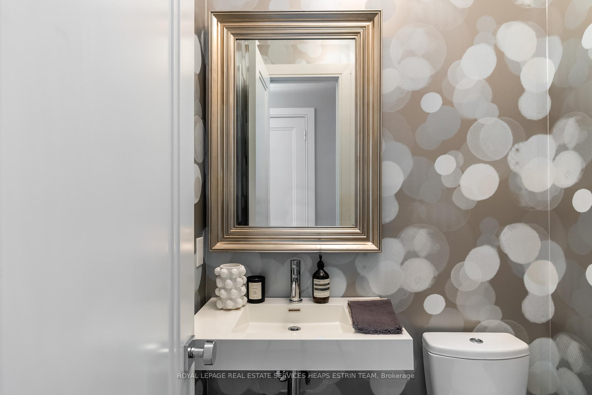 Photo 15 of 235 Bessborough Drive, Toronto, Leaside — HOMEH