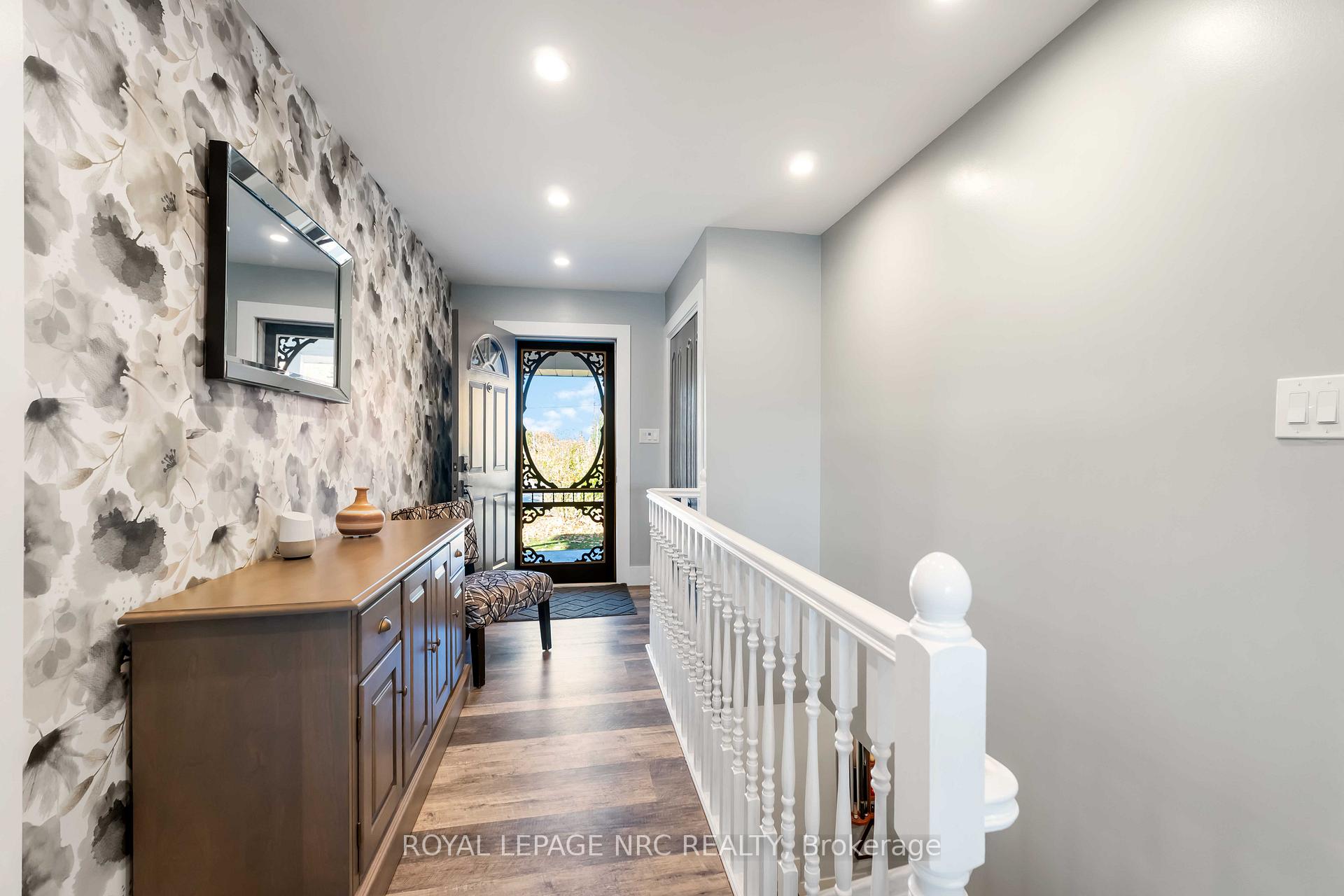 Photo 2 of 1523 Barron Road, Thorold, Port Robinson — HOMEH
