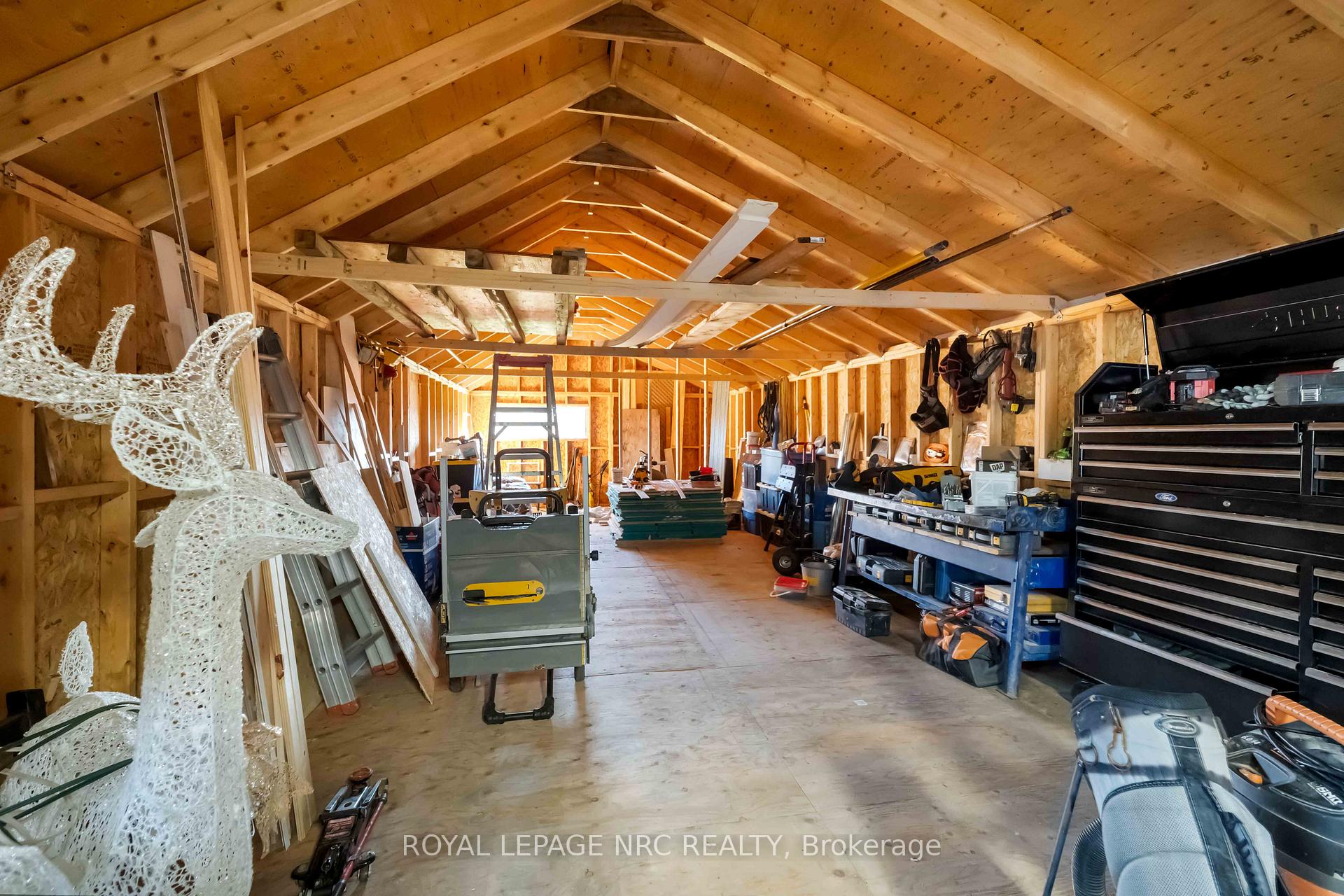 Photo 27 of 1523 Barron Road, Thorold, Port Robinson — HOMEH