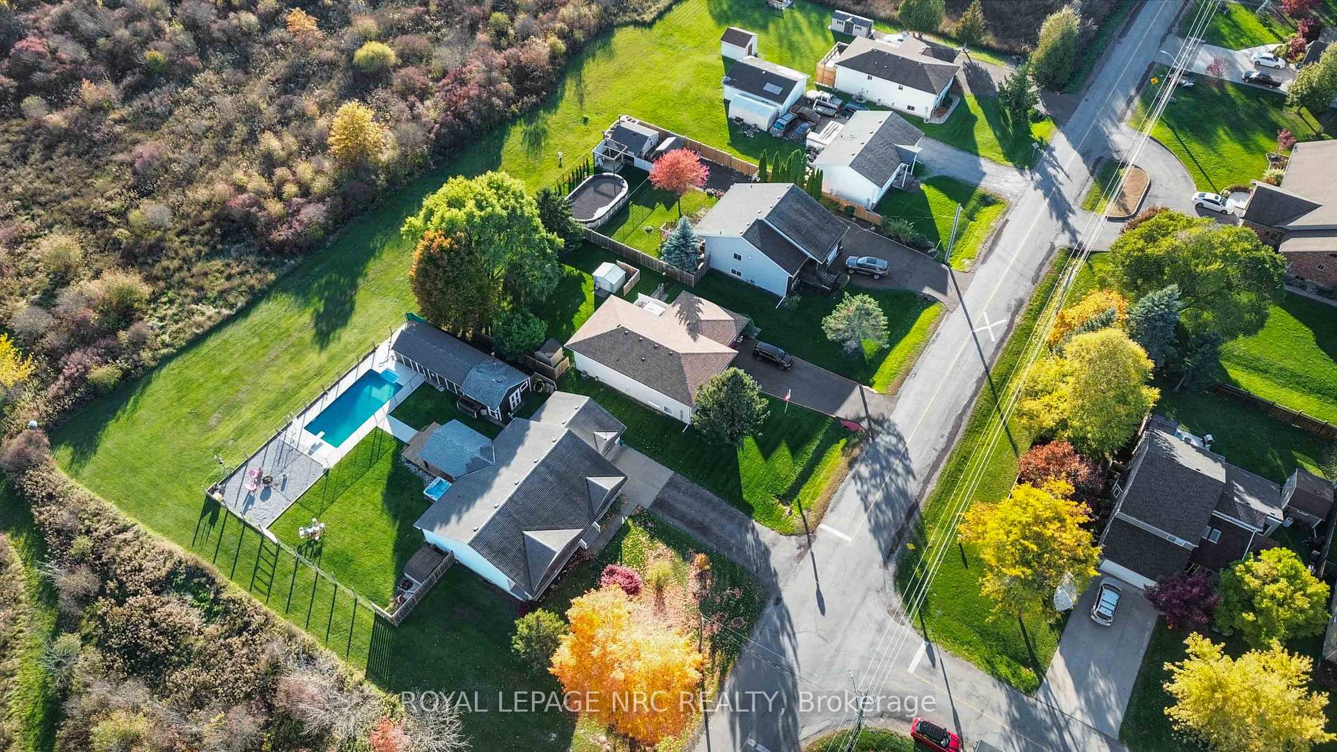 Photo 36 of 1523 Barron Road, Thorold, Port Robinson — HOMEH