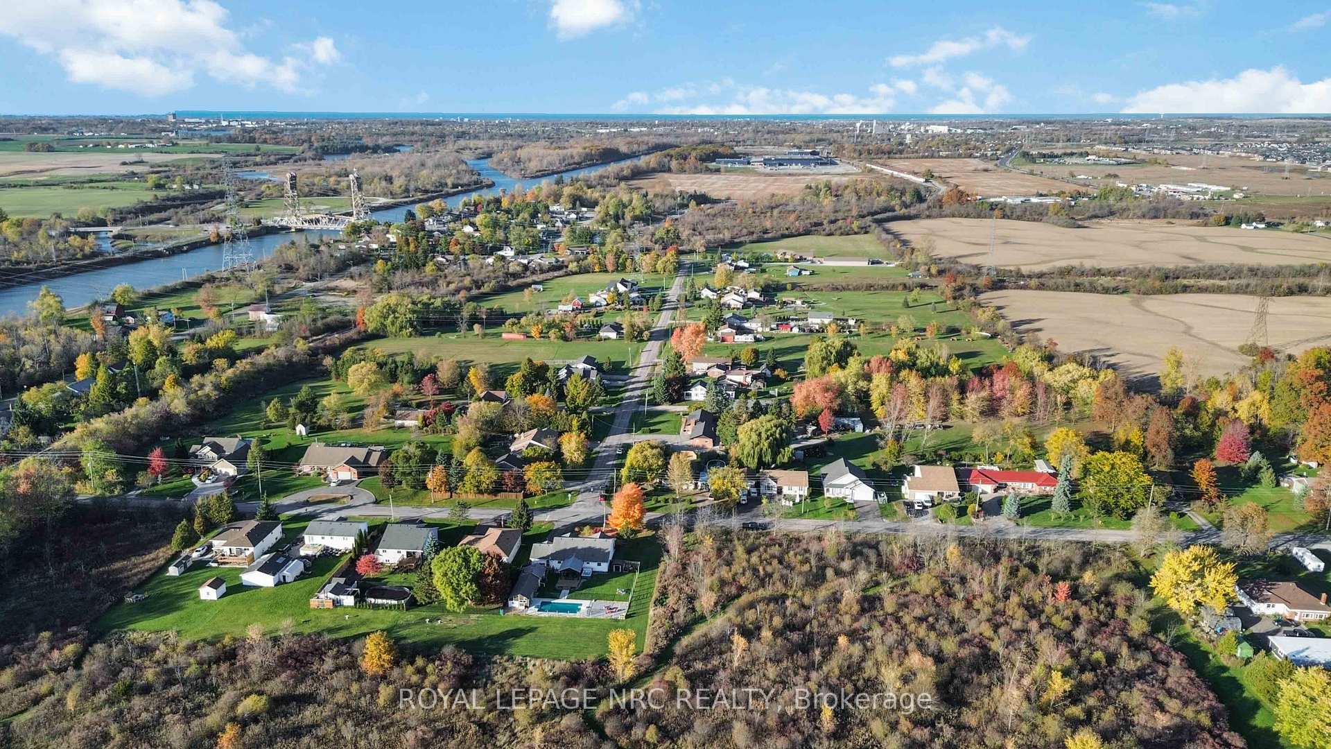 Photo 37 of 1523 Barron Road, Thorold, Port Robinson — HOMEH