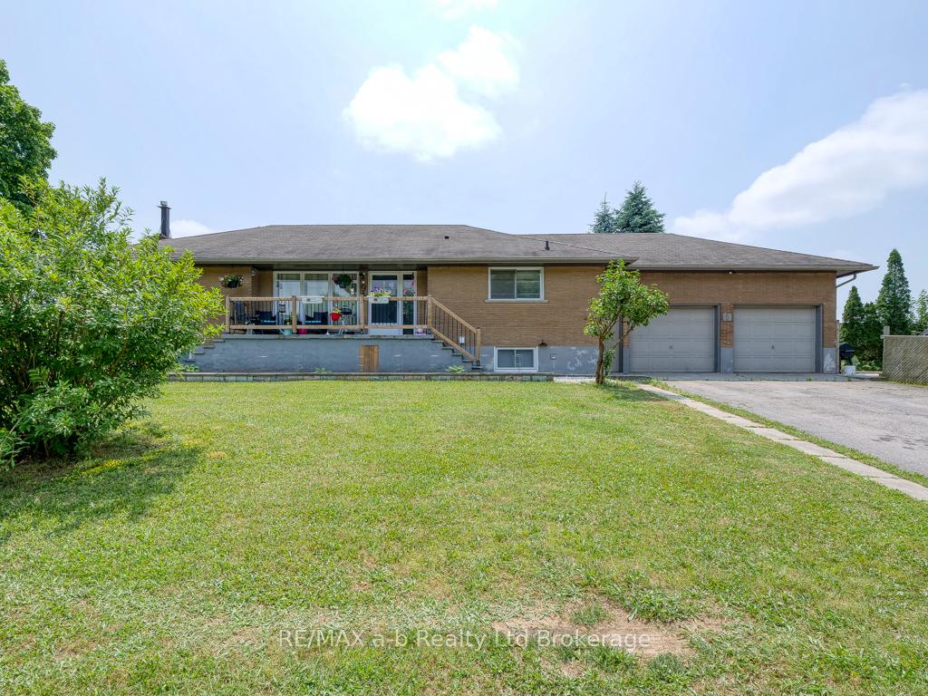 Photo 2 of 9 Duncan Street, Tillsonburg — HOMEH
