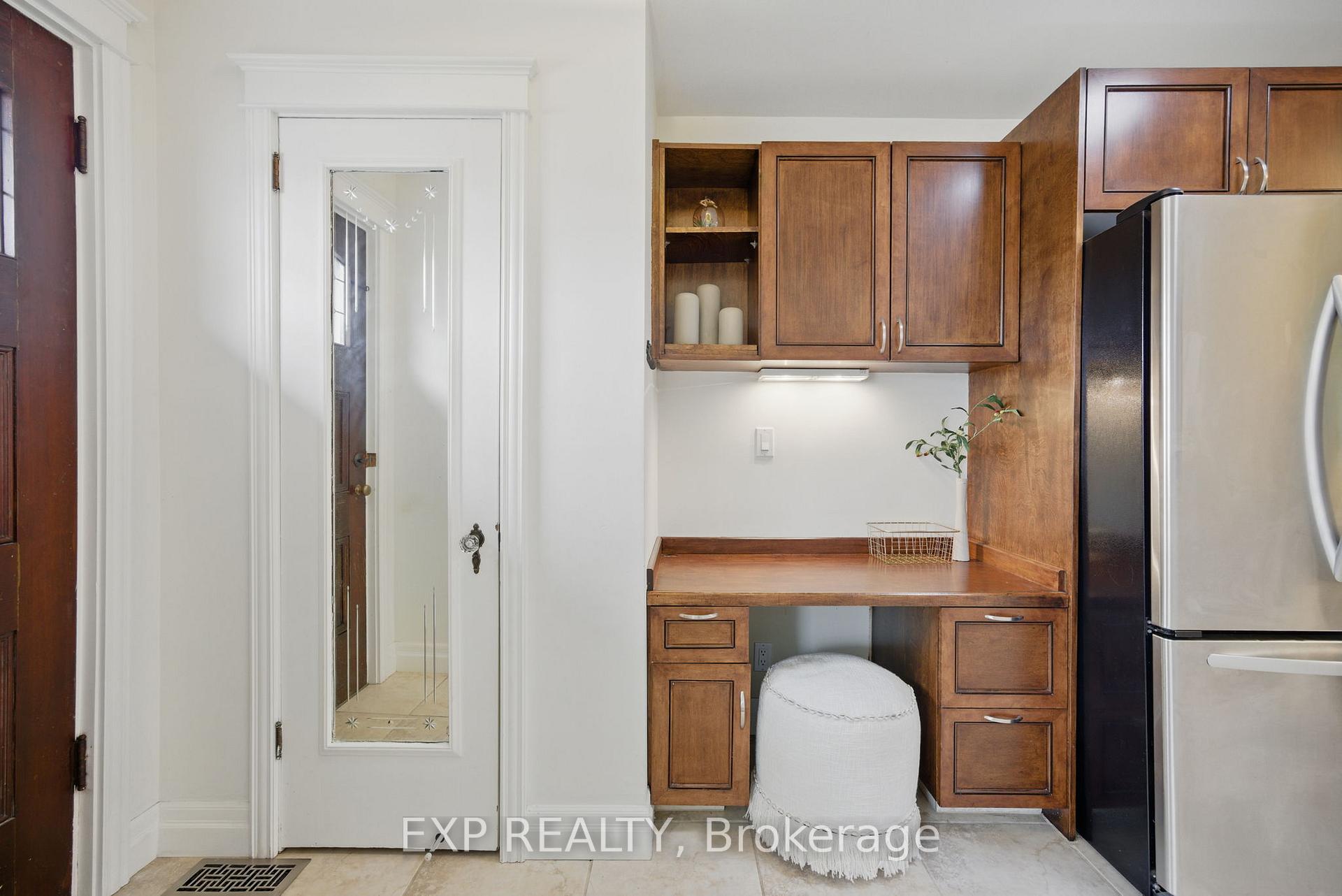 Photo 4 of 55 Don Valley Drive, Toronto, Broadview North — HOMEH