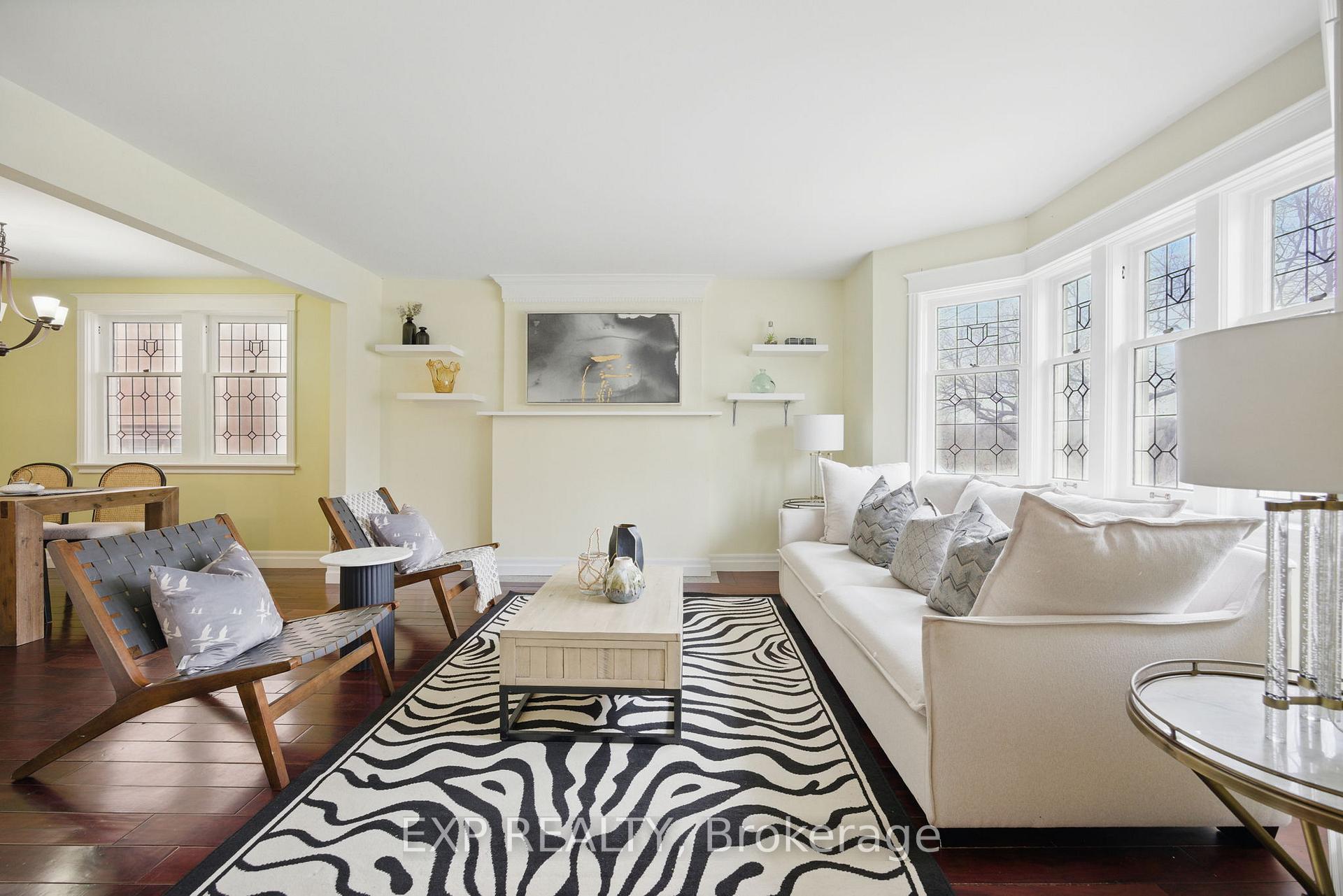 Photo 5 of 55 Don Valley Drive, Toronto, Broadview North — HOMEH