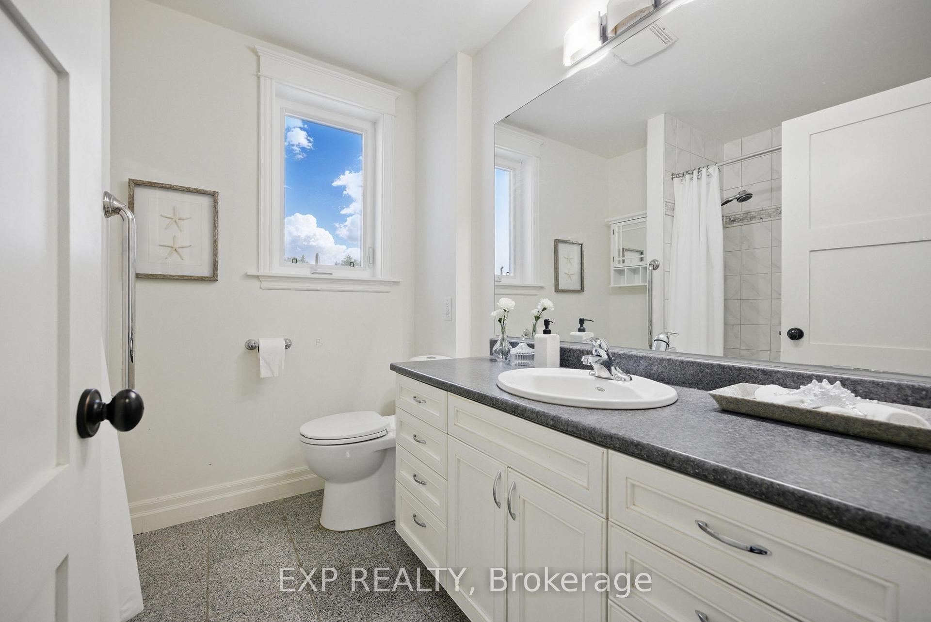 Photo 20 of 55 Don Valley Drive, Toronto, Broadview North — HOMEH
