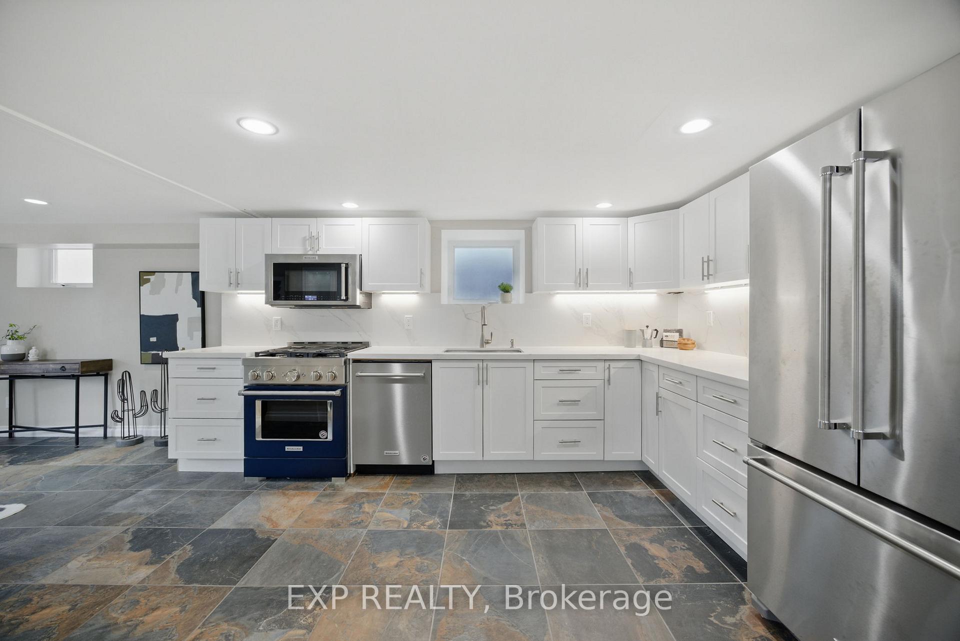 Photo 25 of 55 Don Valley Drive, Toronto, Broadview North — HOMEH