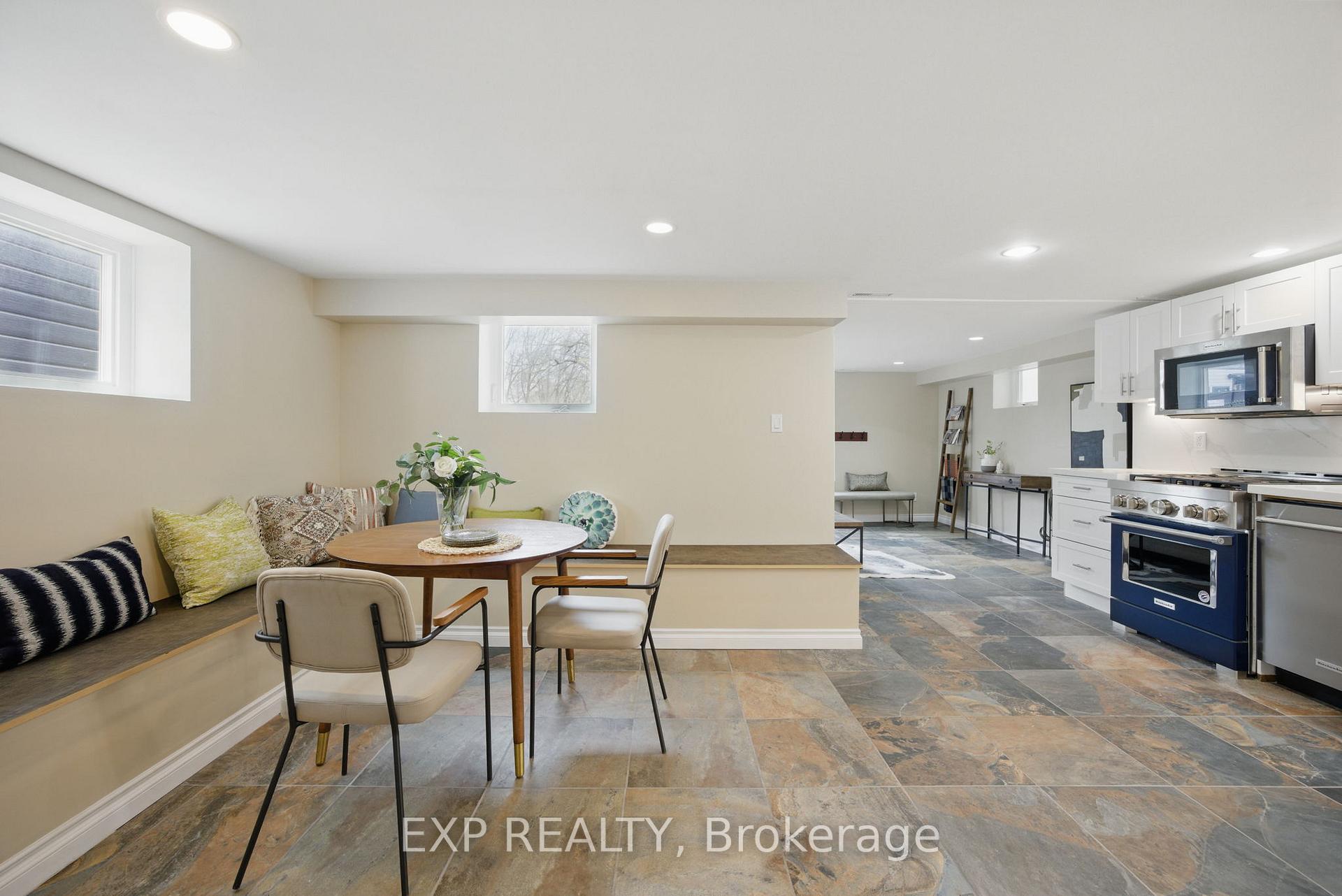 Photo 28 of 55 Don Valley Drive, Toronto, Broadview North — HOMEH