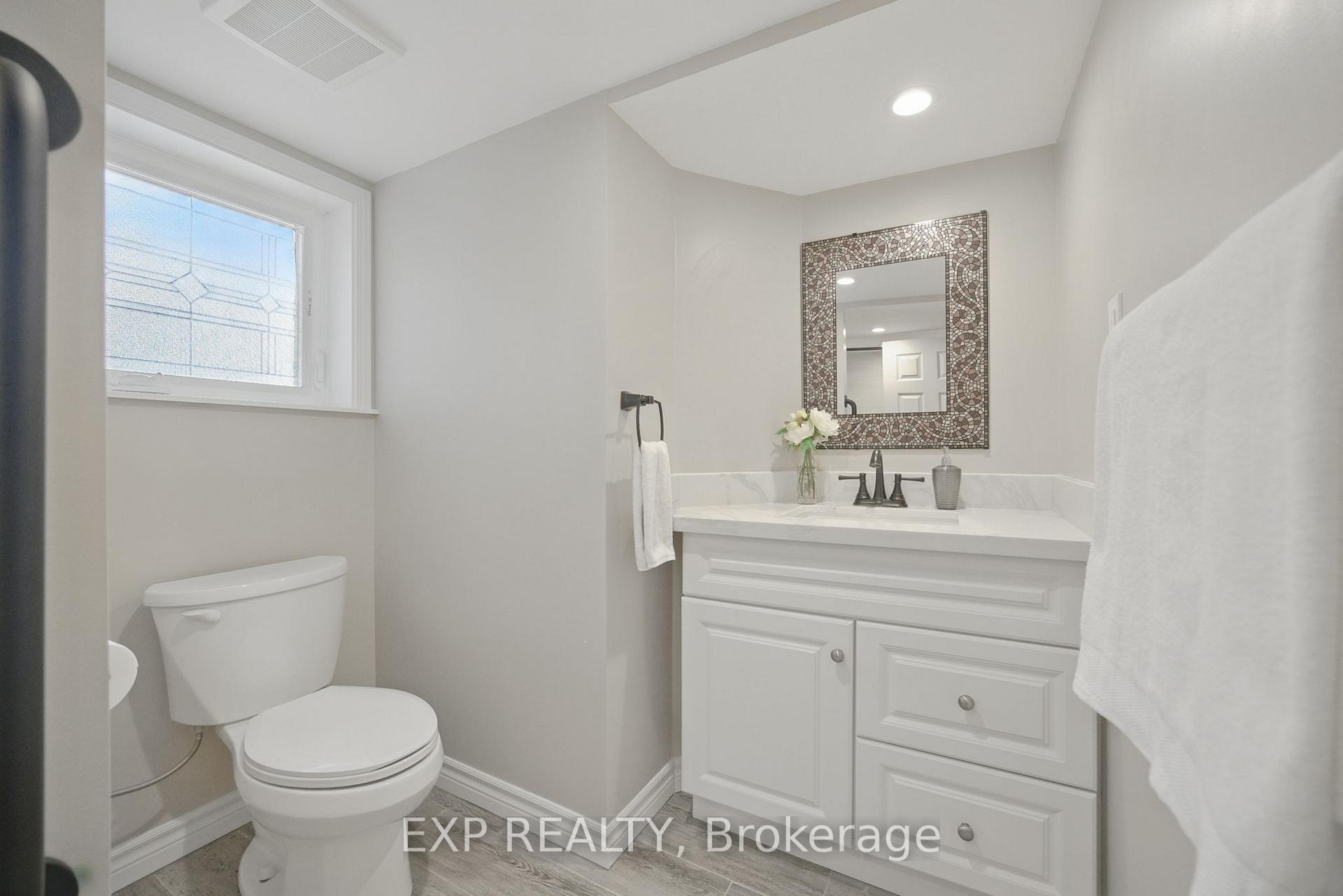 Photo 32 of 55 Don Valley Drive, Toronto, Broadview North — HOMEH