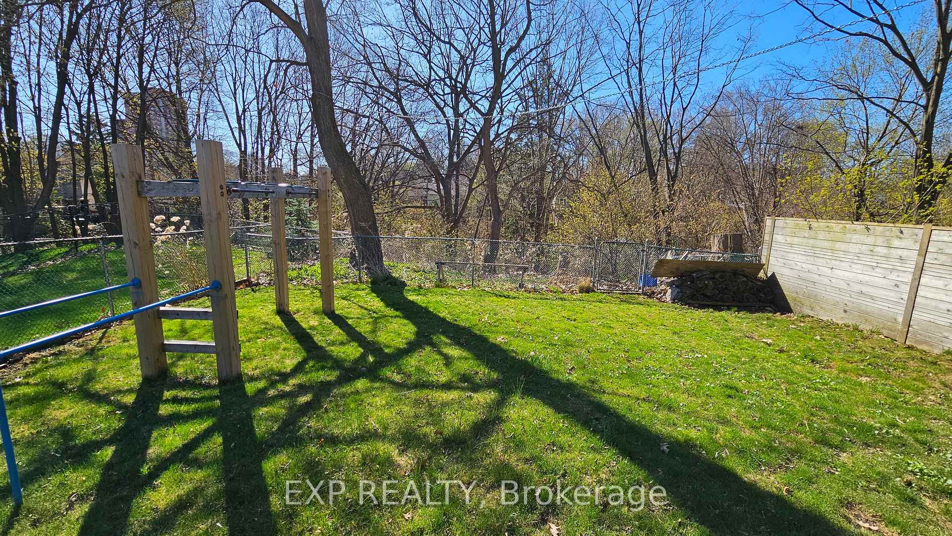 Photo 38 of 55 Don Valley Drive, Toronto, Broadview North — HOMEH