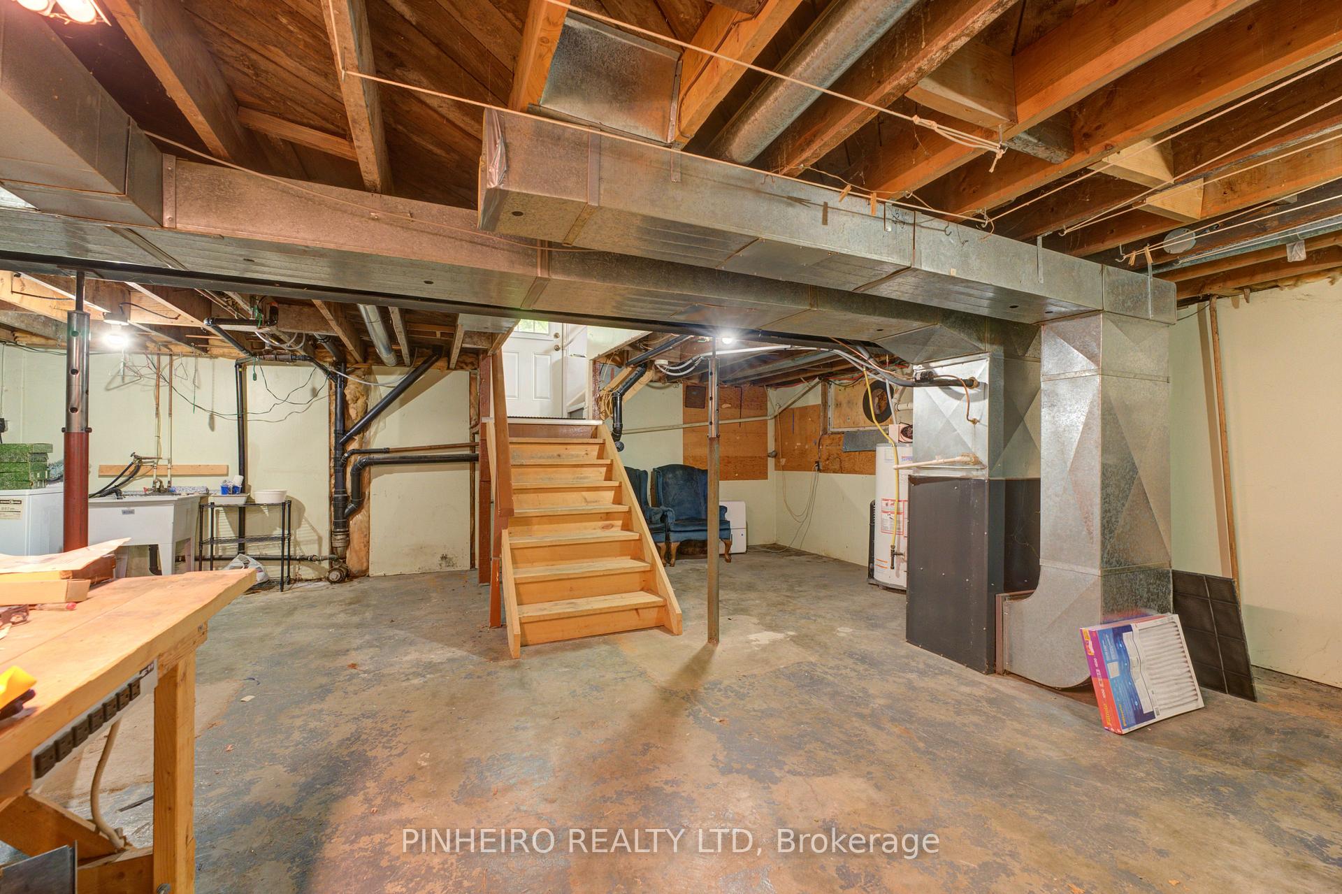 Photo 20 of 285 Front Street E, Strathroy-Caradoc, NE — HOMEH