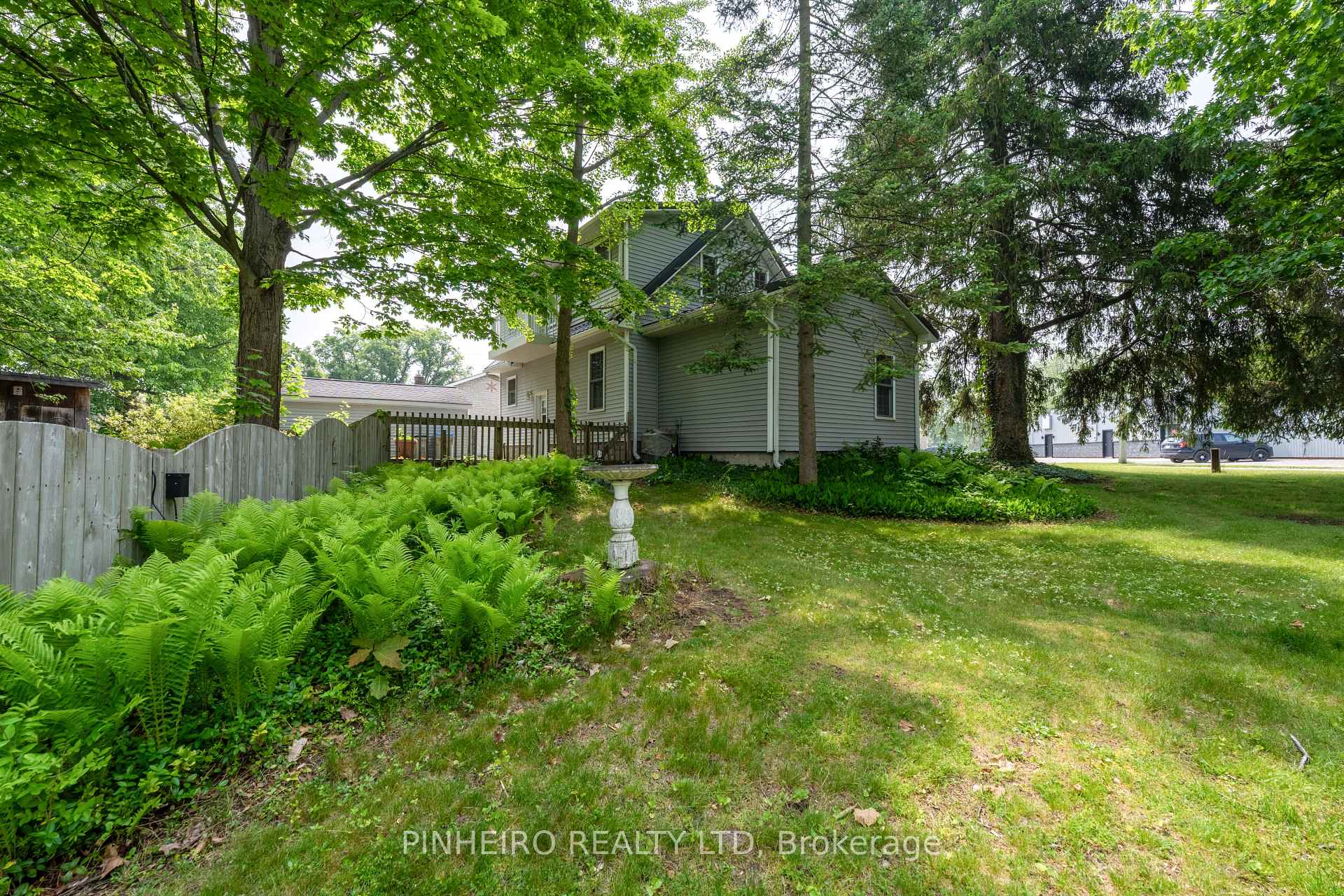 Photo 23 of 285 Front Street E, Strathroy-Caradoc, NE — HOMEH