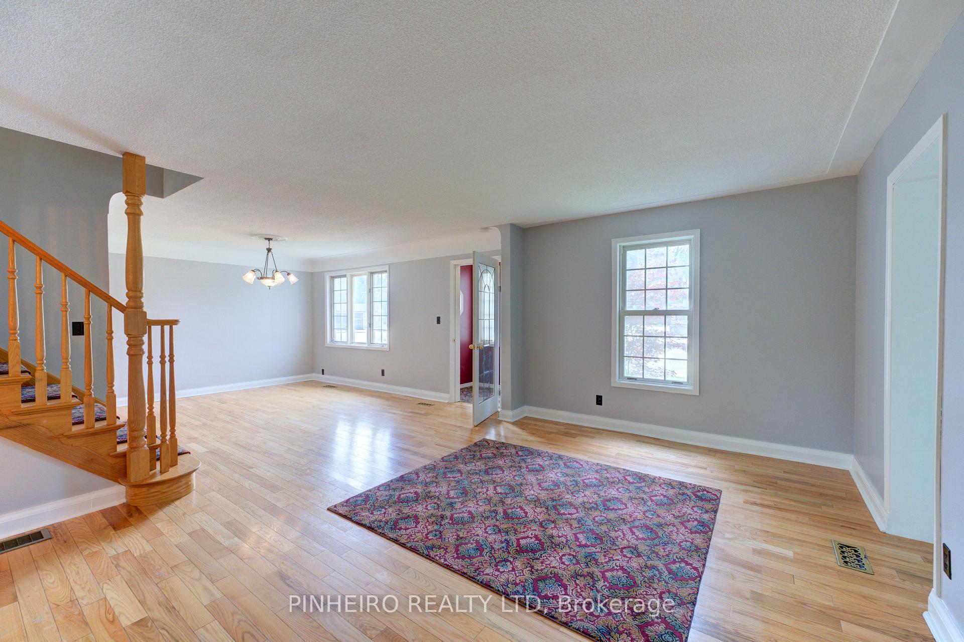 Photo 34 of 285 Front Street E, Strathroy-Caradoc, NE — HOMEH