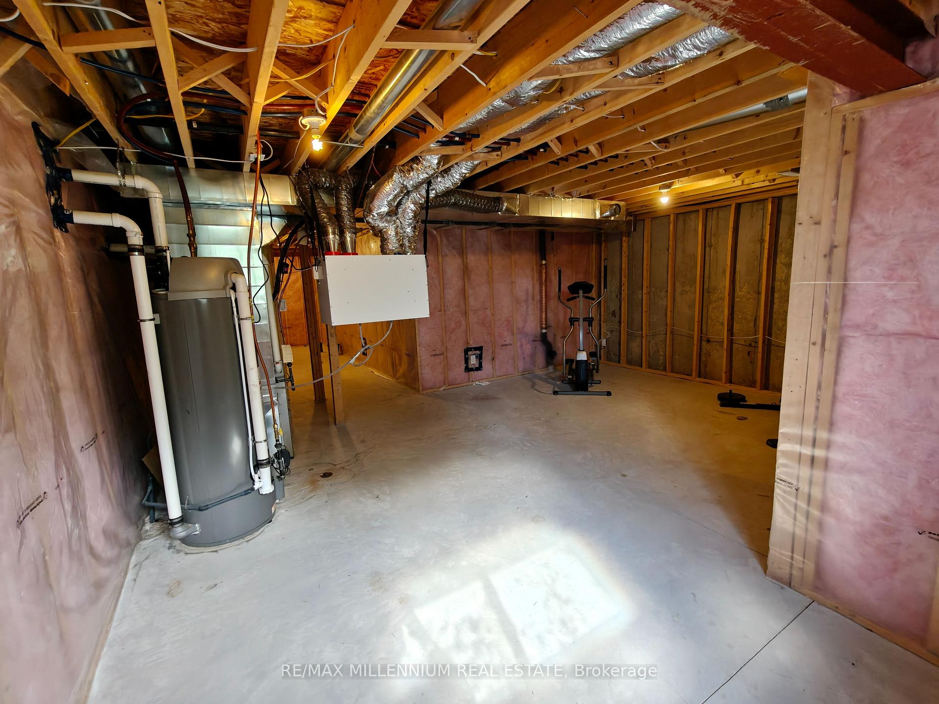 Photo 20 of 2 Damude Avenue, Thorold, Hurricane/Merrittville — HOMEH