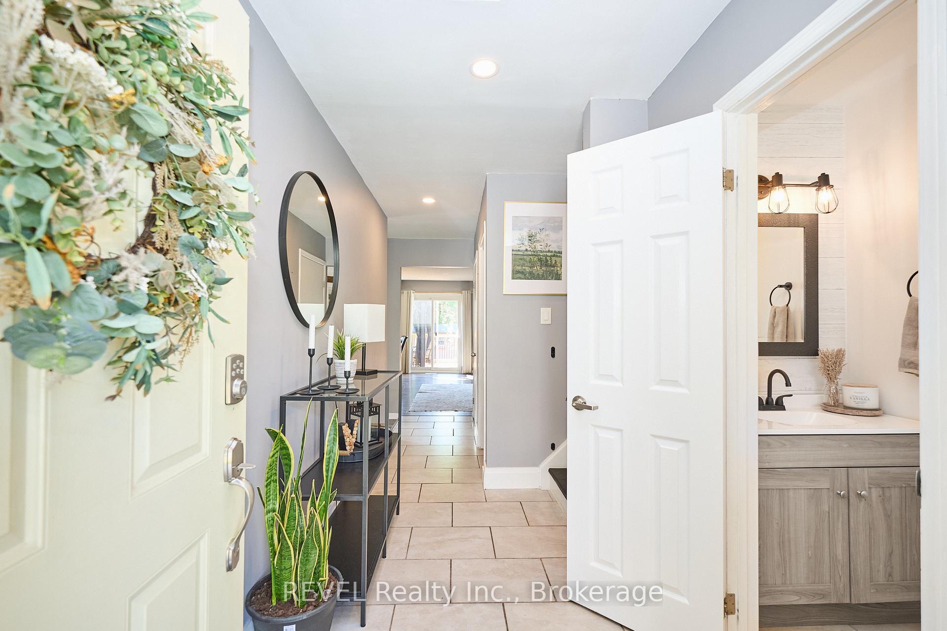 Photo 4 of 35 Romy Crescent, Thorold, Confederation Heights — HOMEH