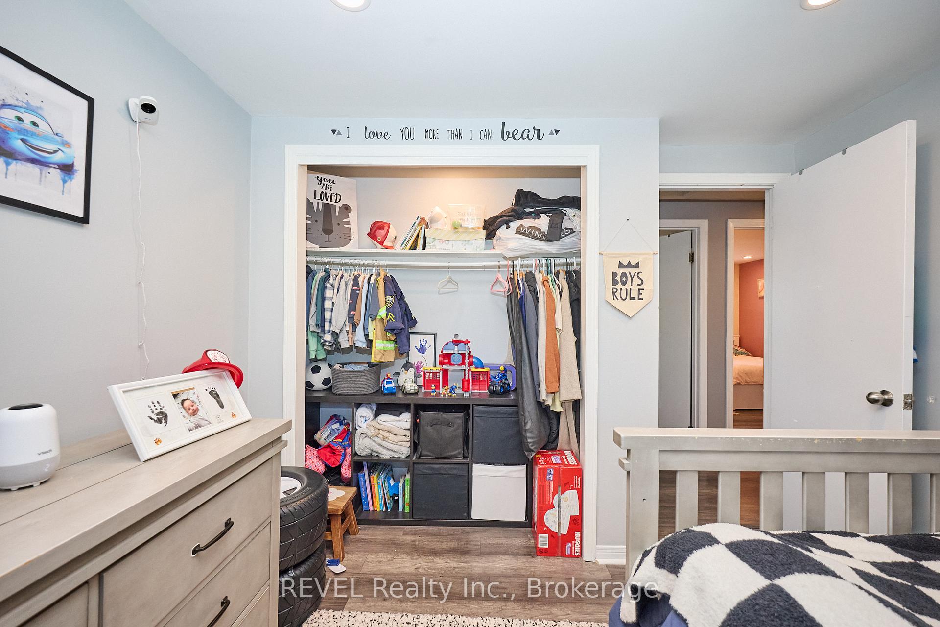 Photo 20 of 35 Romy Crescent, Thorold, Confederation Heights — HOMEH