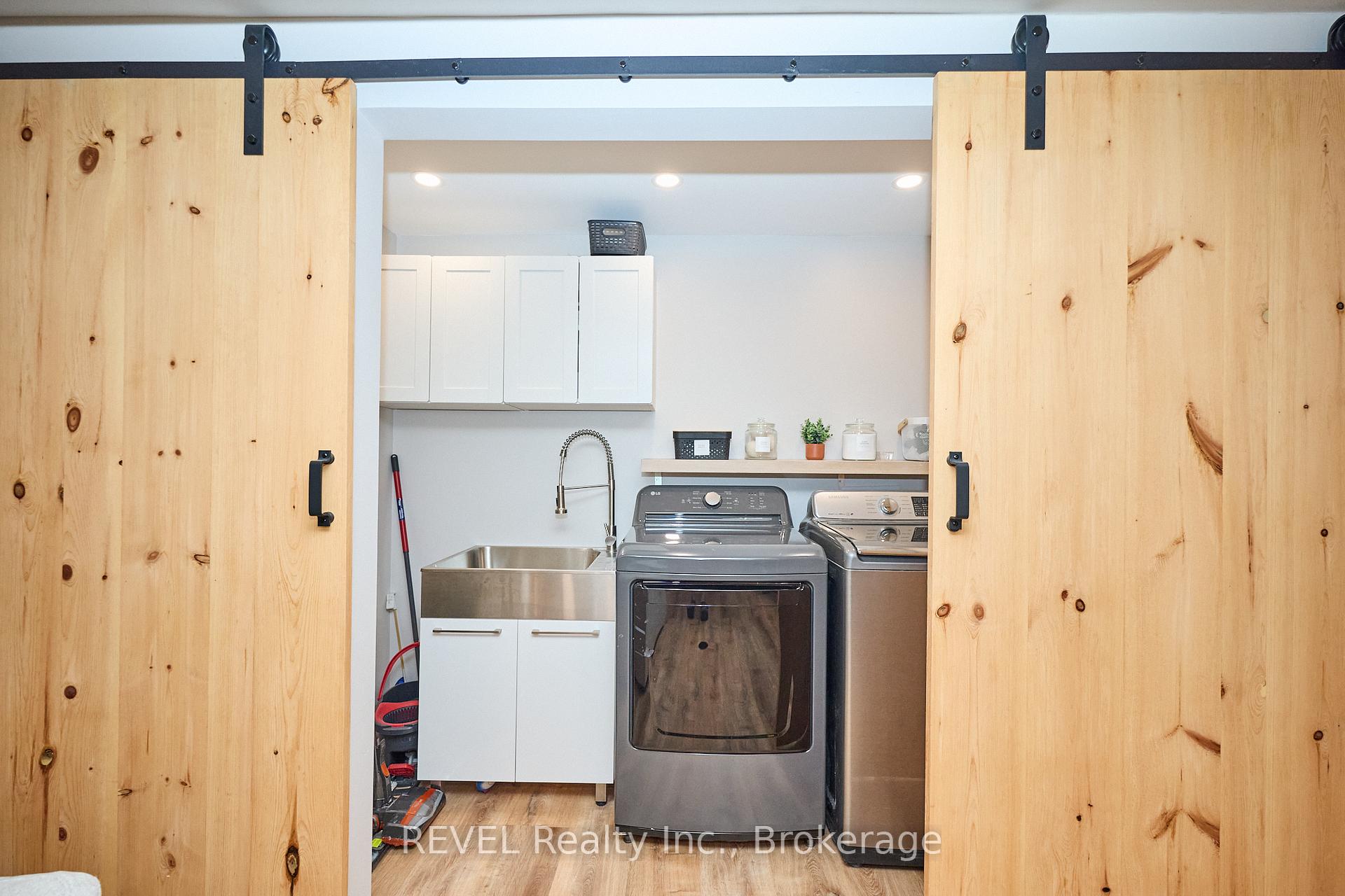 Photo 33 of 35 Romy Crescent, Thorold, Confederation Heights — HOMEH