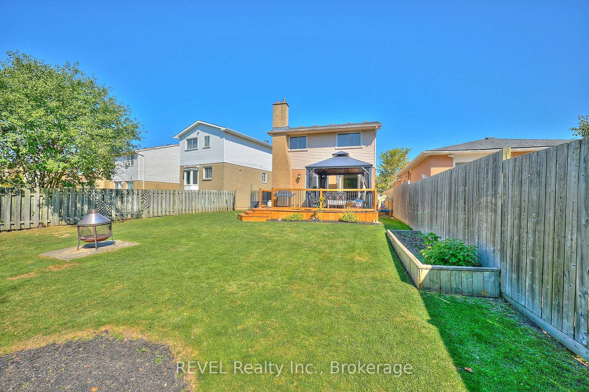Photo 39 of 35 Romy Crescent, Thorold, Confederation Heights — HOMEH
