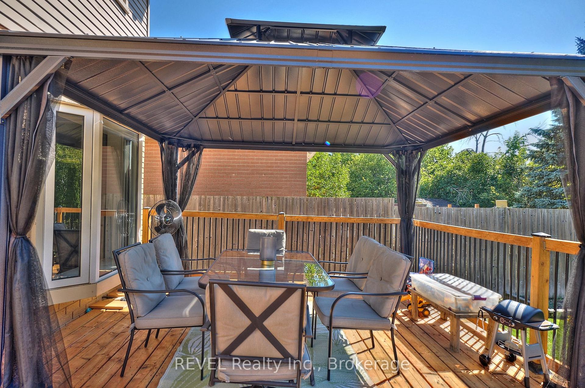 Photo 41 of 35 Romy Crescent, Thorold, Confederation Heights — HOMEH