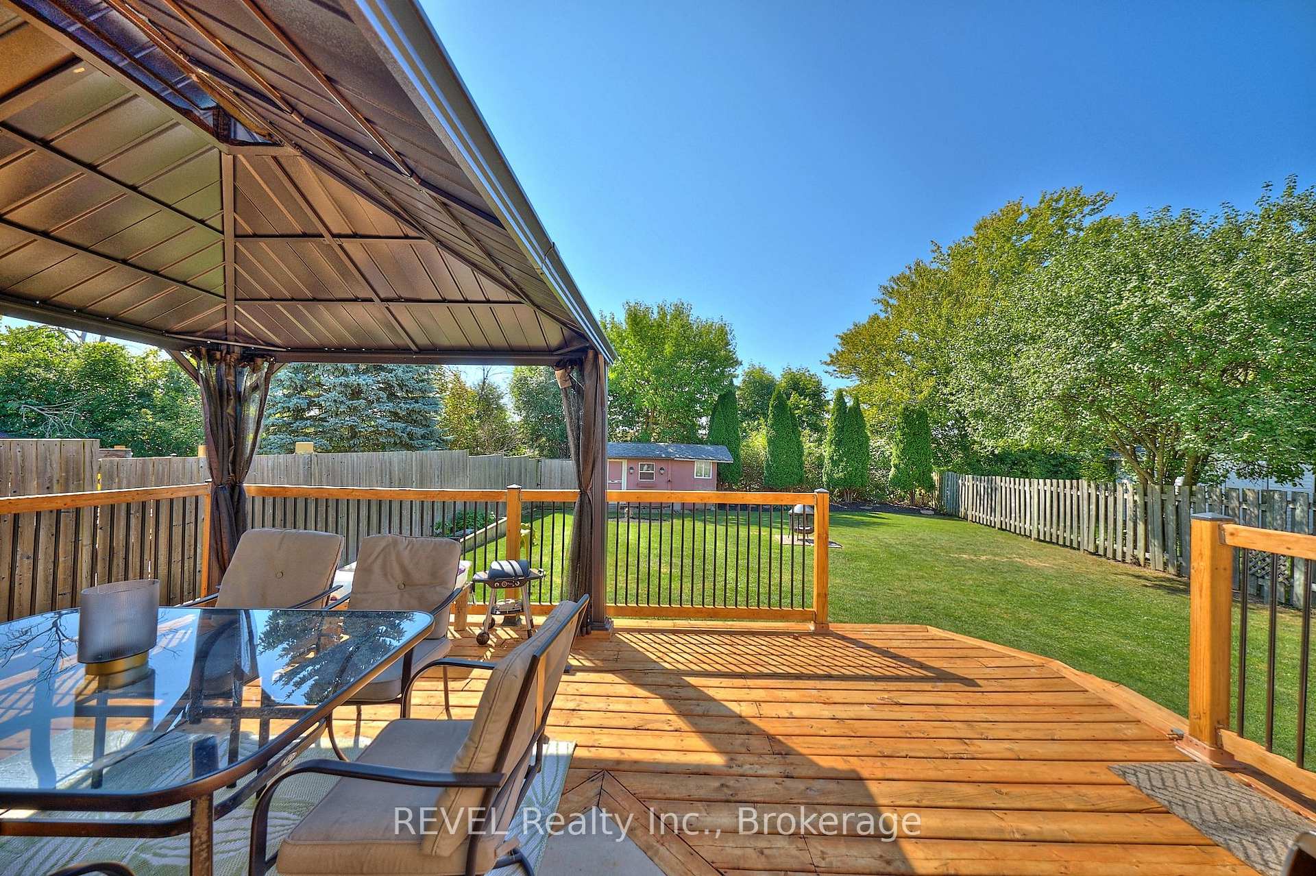 Photo 42 of 35 Romy Crescent, Thorold, Confederation Heights — HOMEH