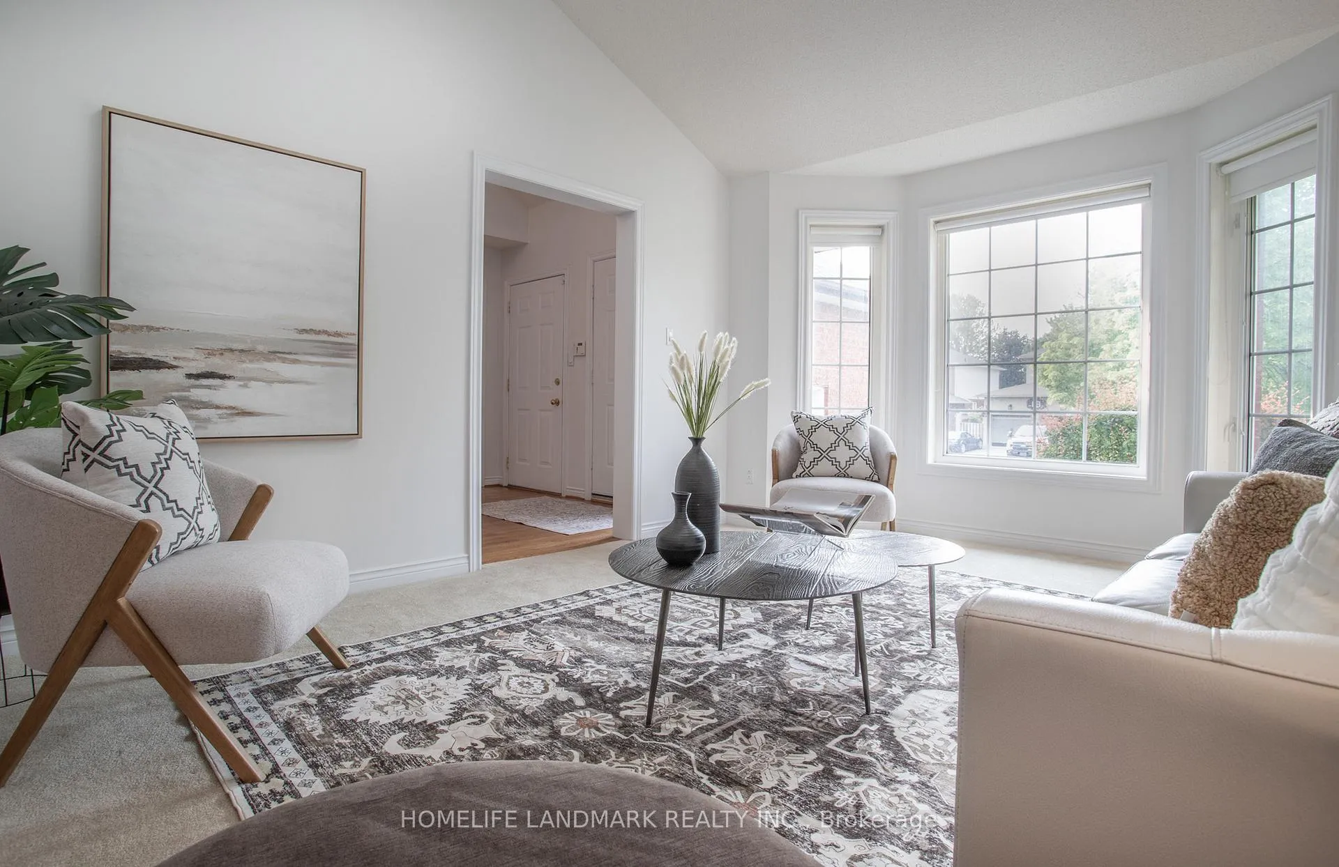 Photo 5 of 1004 Catskill Drive, Oshawa, Northglen — HOMEH