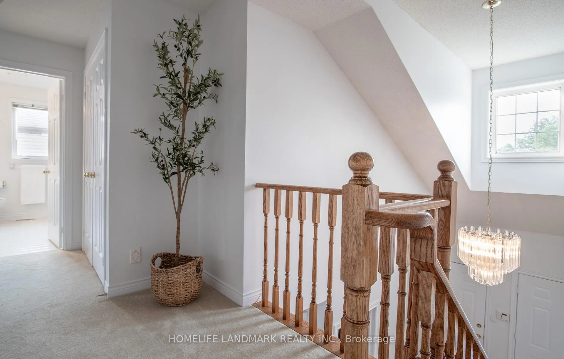 Photo 17 of 1004 Catskill Drive, Oshawa, Northglen — HOMEH