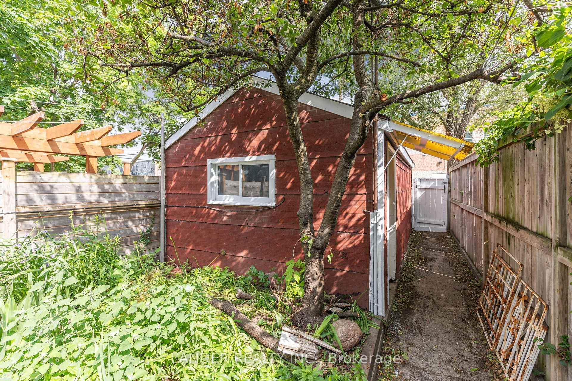 Photo 28 of 98 Chatham Avenue, Toronto, Blake-Jones — HOMEH