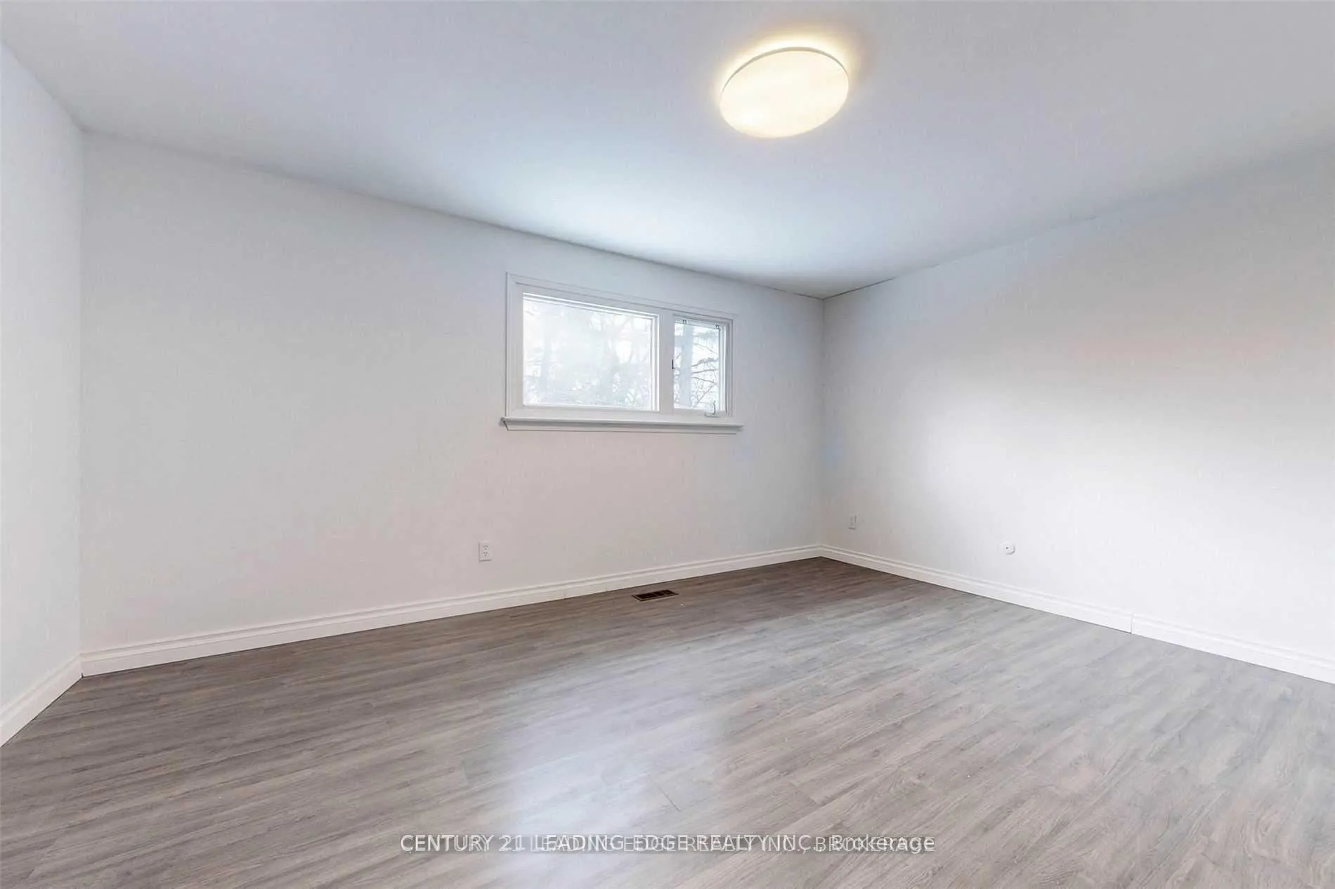 Photo 6 of 6 Jeremy Drive, Markham, Unionville — HOMEH