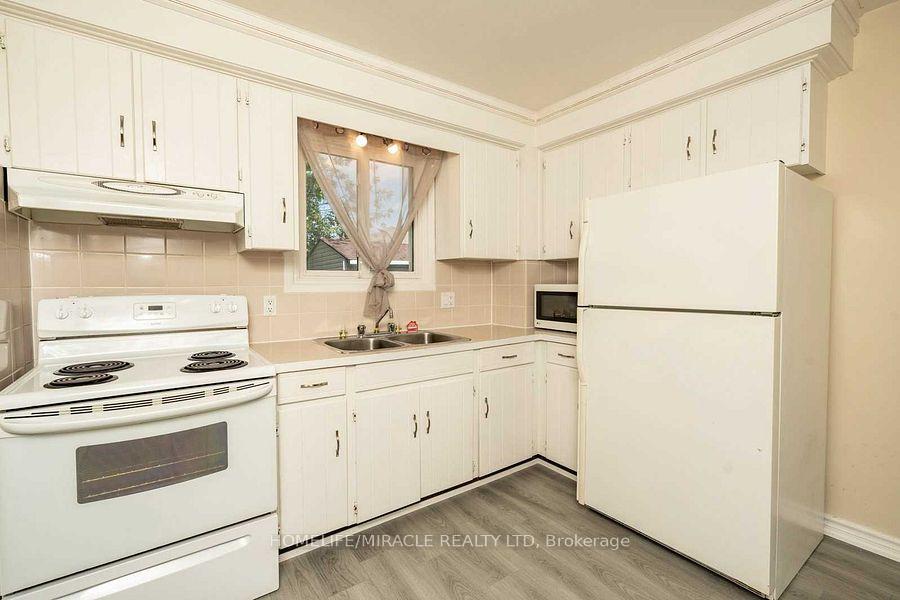 Photo 10 of 76 Manley Crescent, Thorold, Confederation Heights — HOMEH