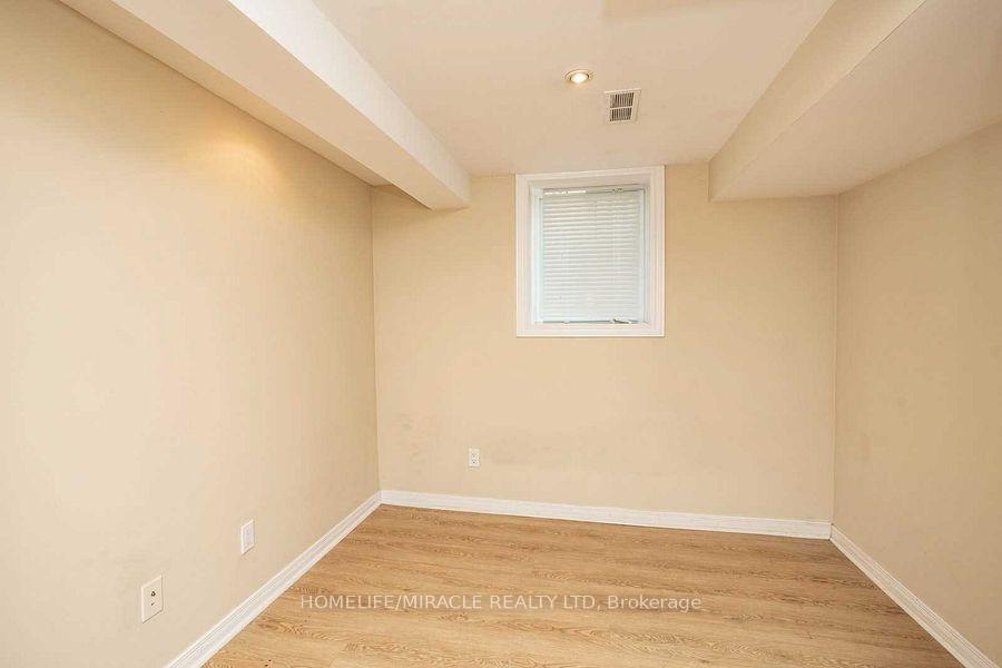 Photo 26 of 76 Manley Crescent, Thorold, Confederation Heights — HOMEH