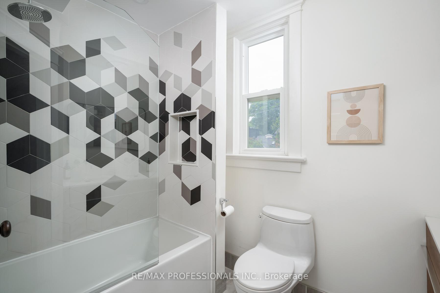 Photo 28 of 20 Condor Avenue, Toronto, Blake-Jones — HOMEH