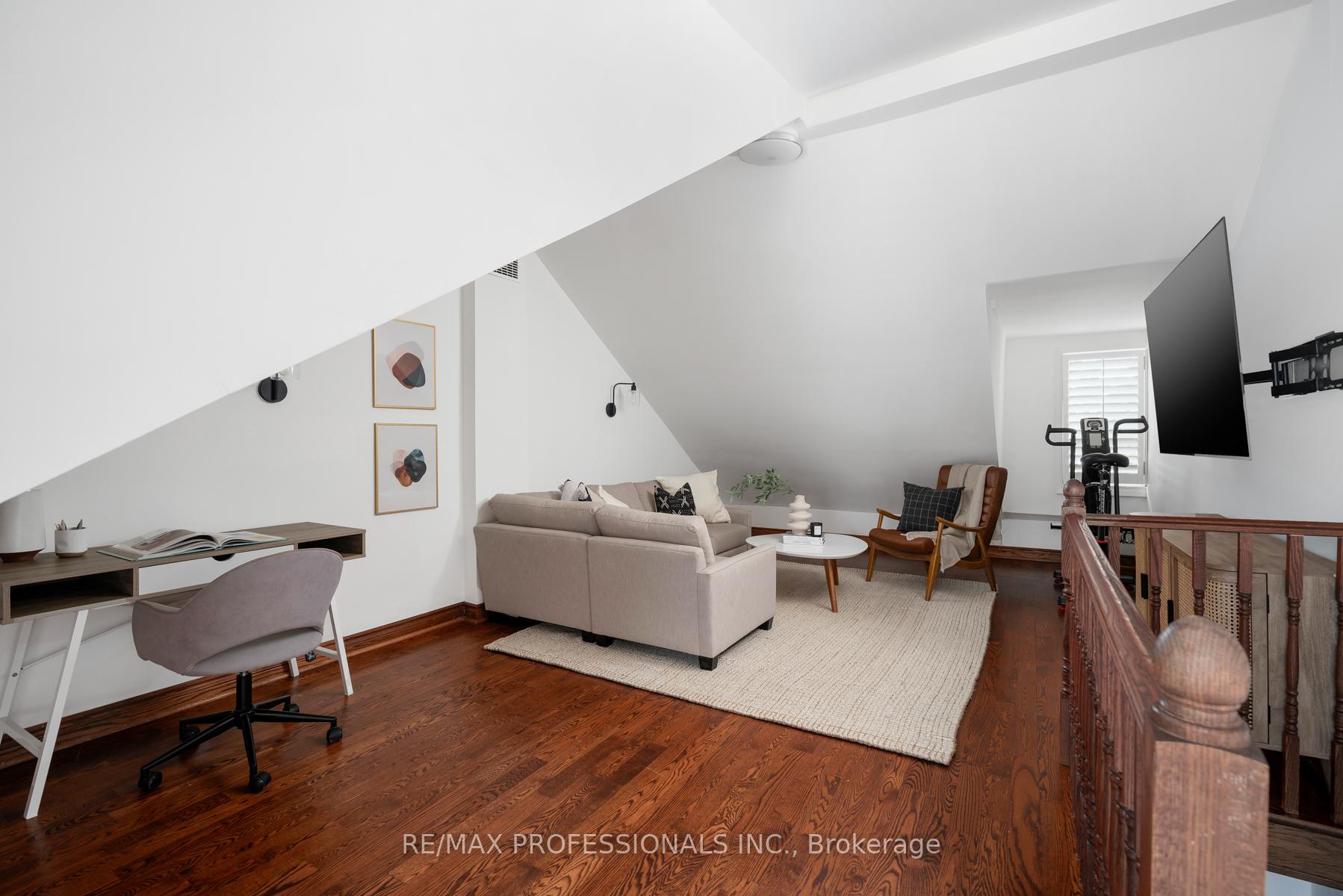 Photo 38 of 20 Condor Avenue, Toronto, Blake-Jones — HOMEH