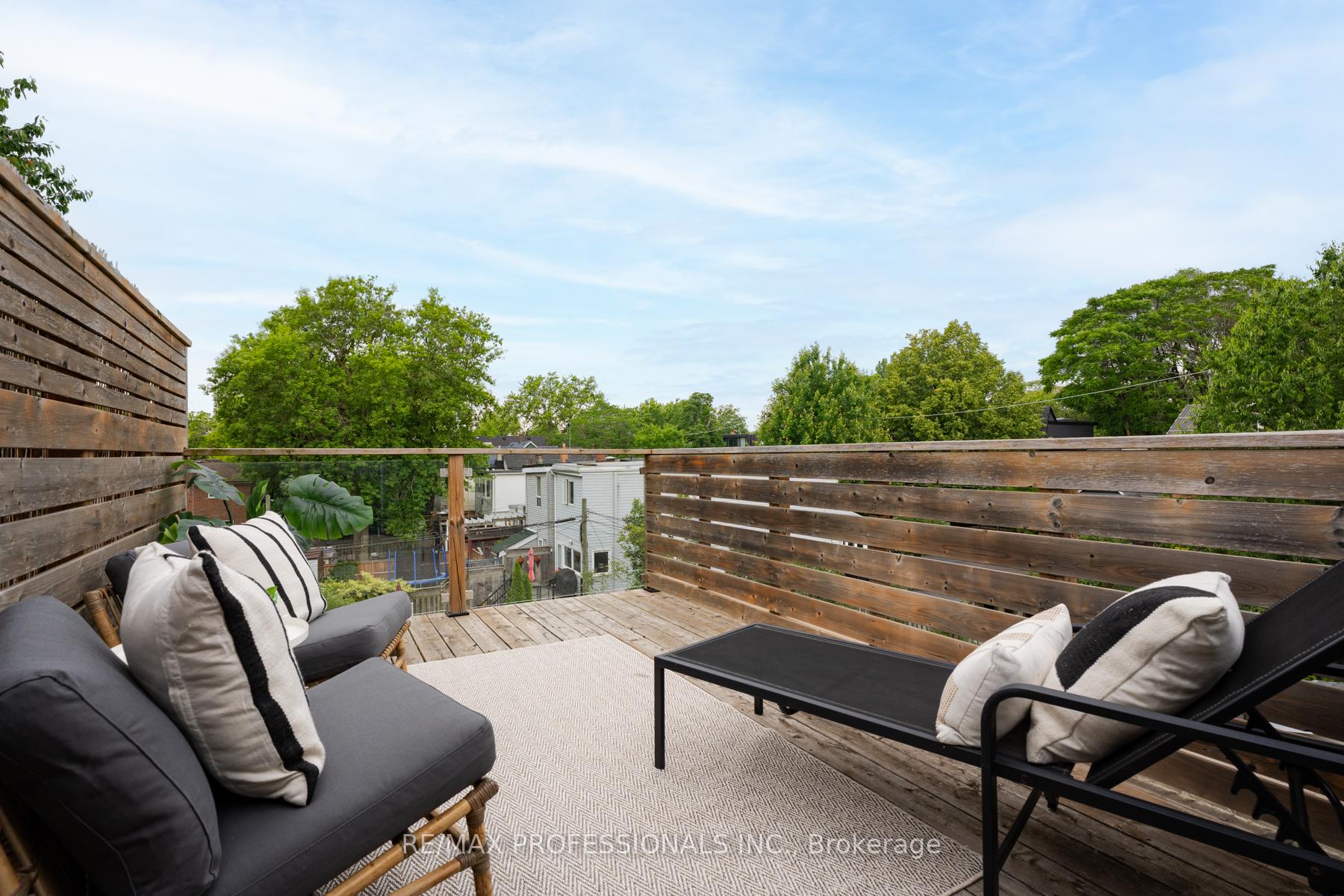 Photo 42 of 20 Condor Avenue, Toronto, Blake-Jones — HOMEH