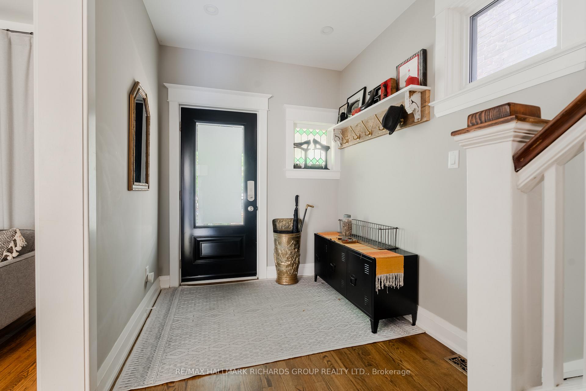Photo 3 of 51 Herbert Avenue, Toronto, The Beaches — HOMEH