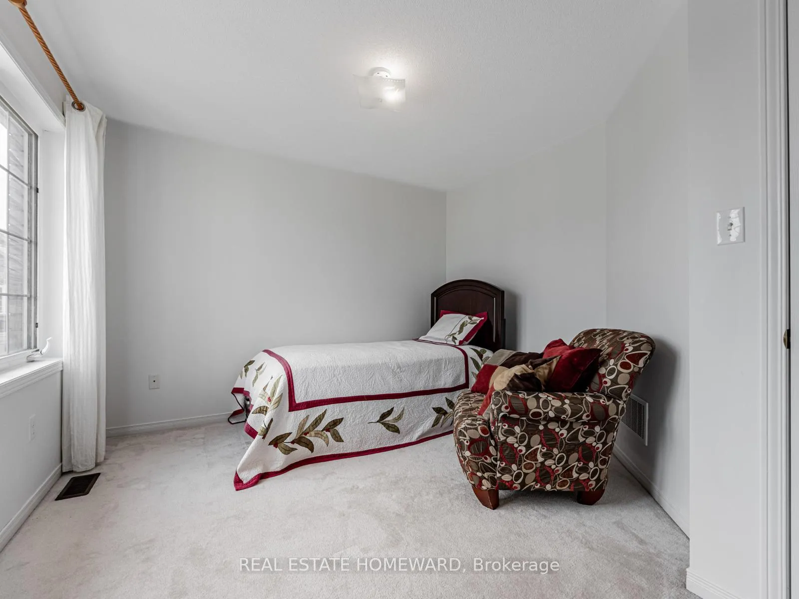 Photo 17 of 58 Coleluke Lane, Markham, Middlefield — HOMEH