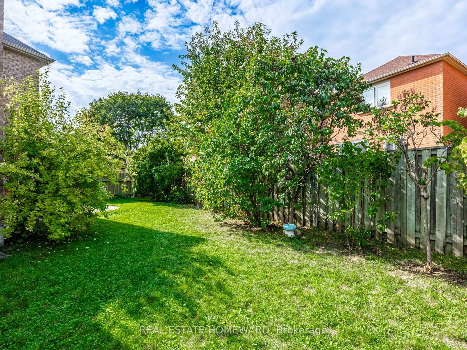 Photo 35 of 58 Coleluke Lane, Markham, Middlefield — HOMEH