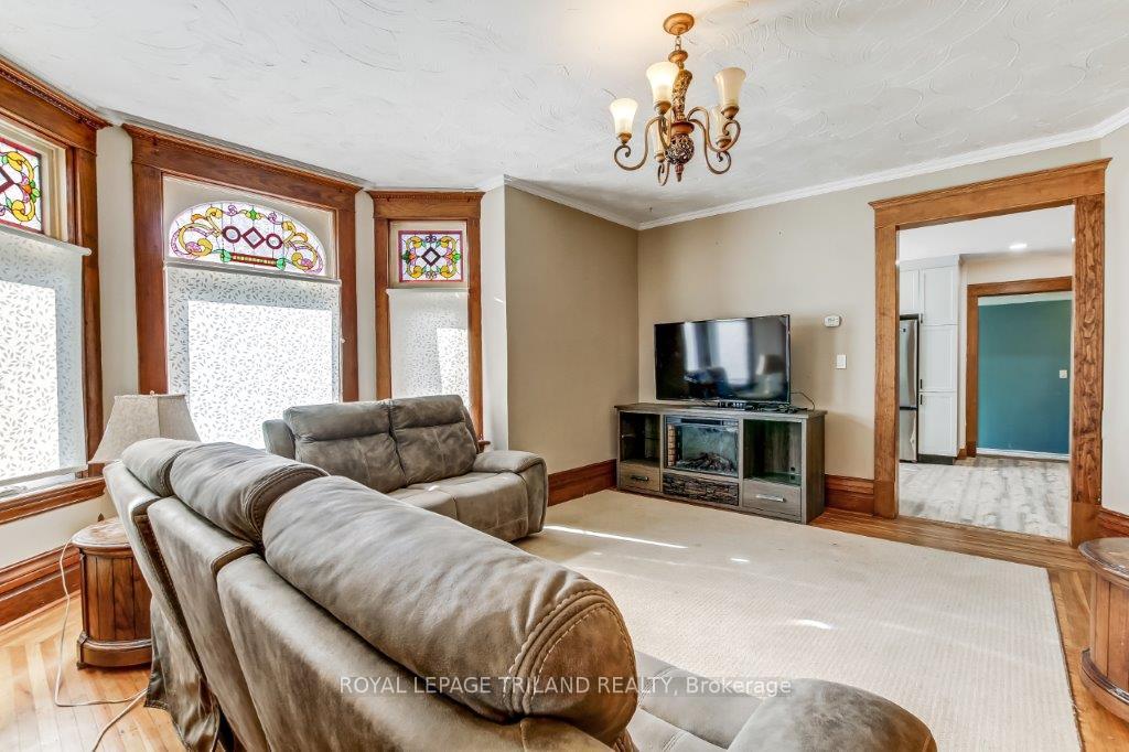Photo 13 of 286 King Street S, Thames Centre, Thorndale — HOMEH