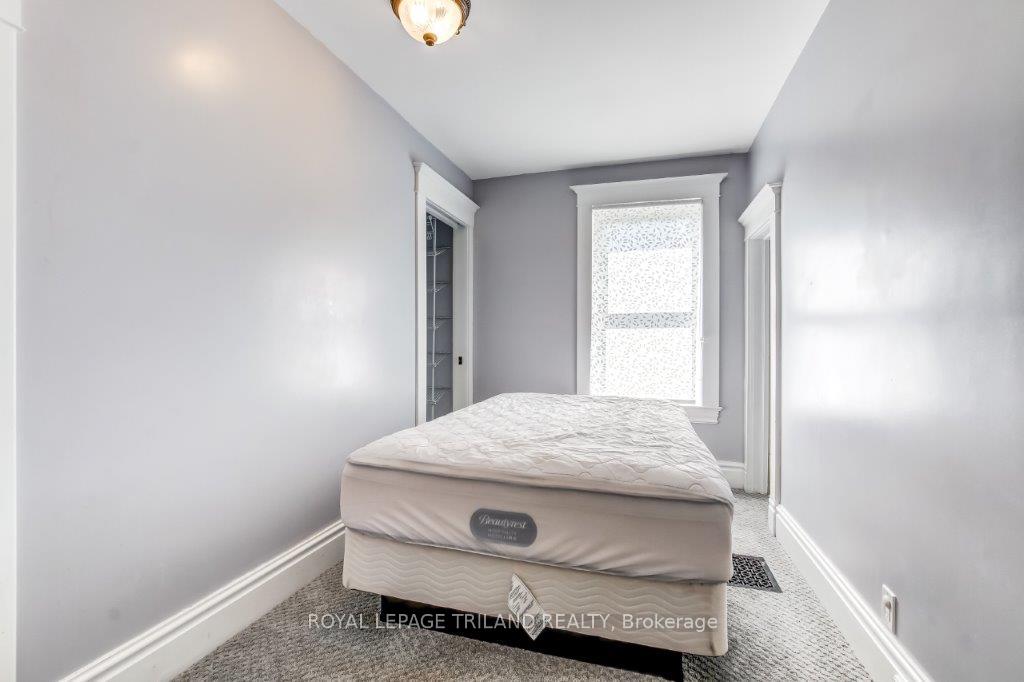 Photo 25 of 286 King Street S, Thames Centre, Thorndale — HOMEH