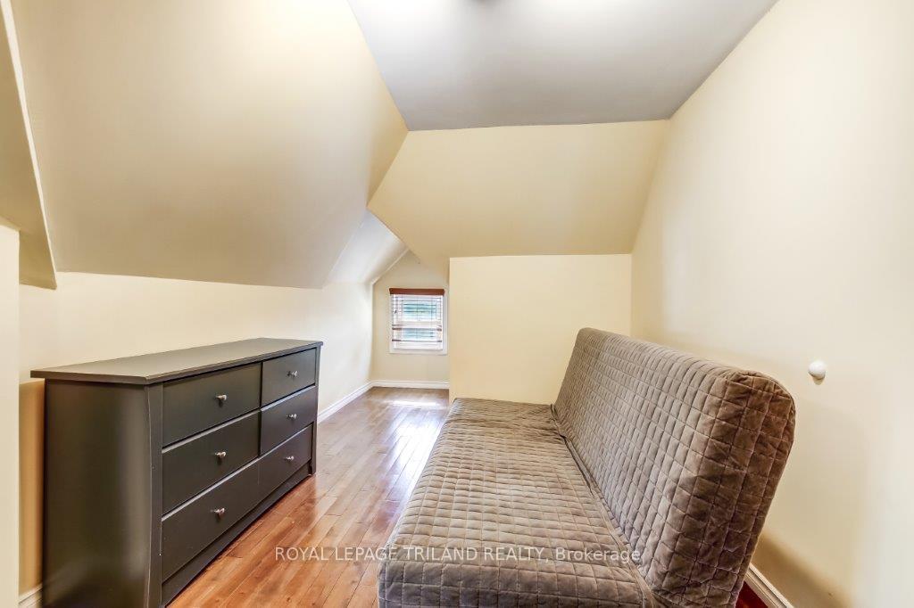 Photo 31 of 286 King Street S, Thames Centre, Thorndale — HOMEH