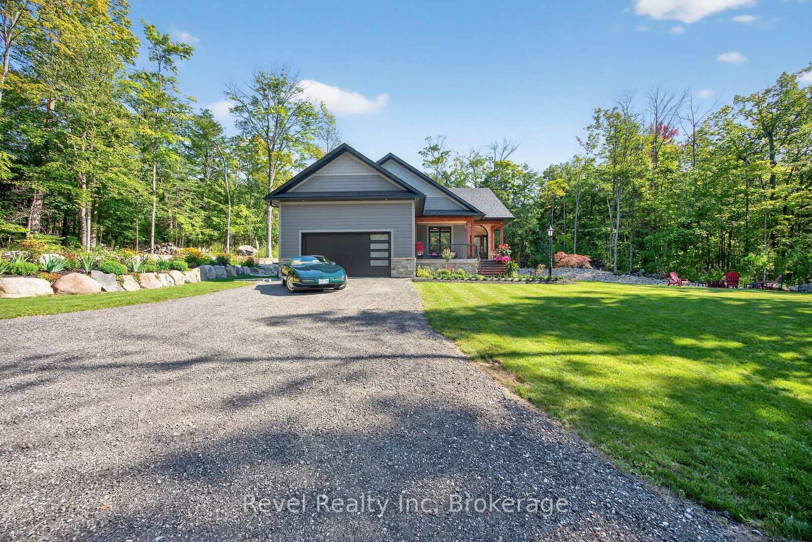Photo 41 of 517 Silverbirch Drive, Tiny, Rural Tiny — HOMEH