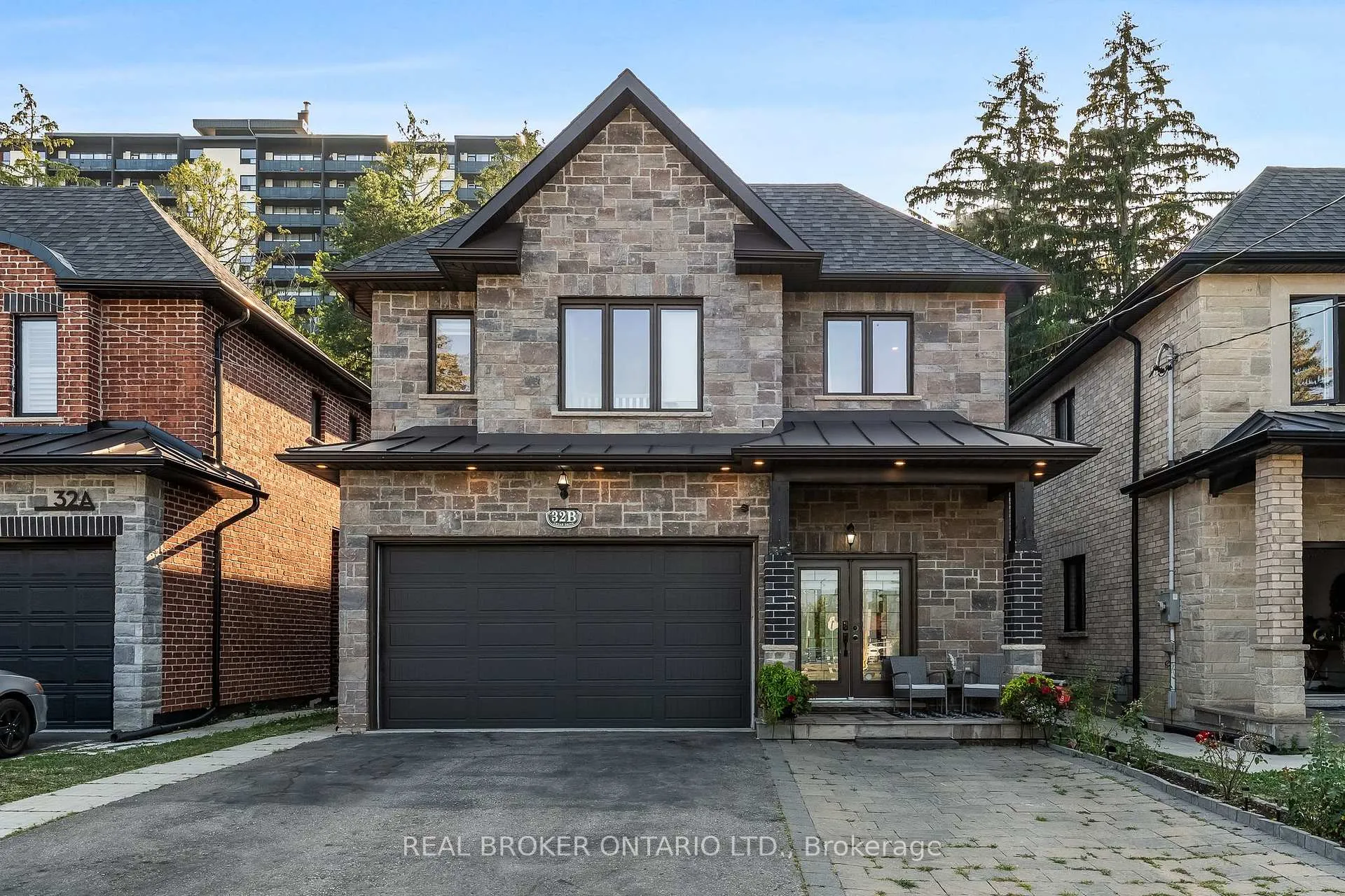 Photo 2 of 32B Cedar Drive, Scarborough, Scarborough Village — HOMEH