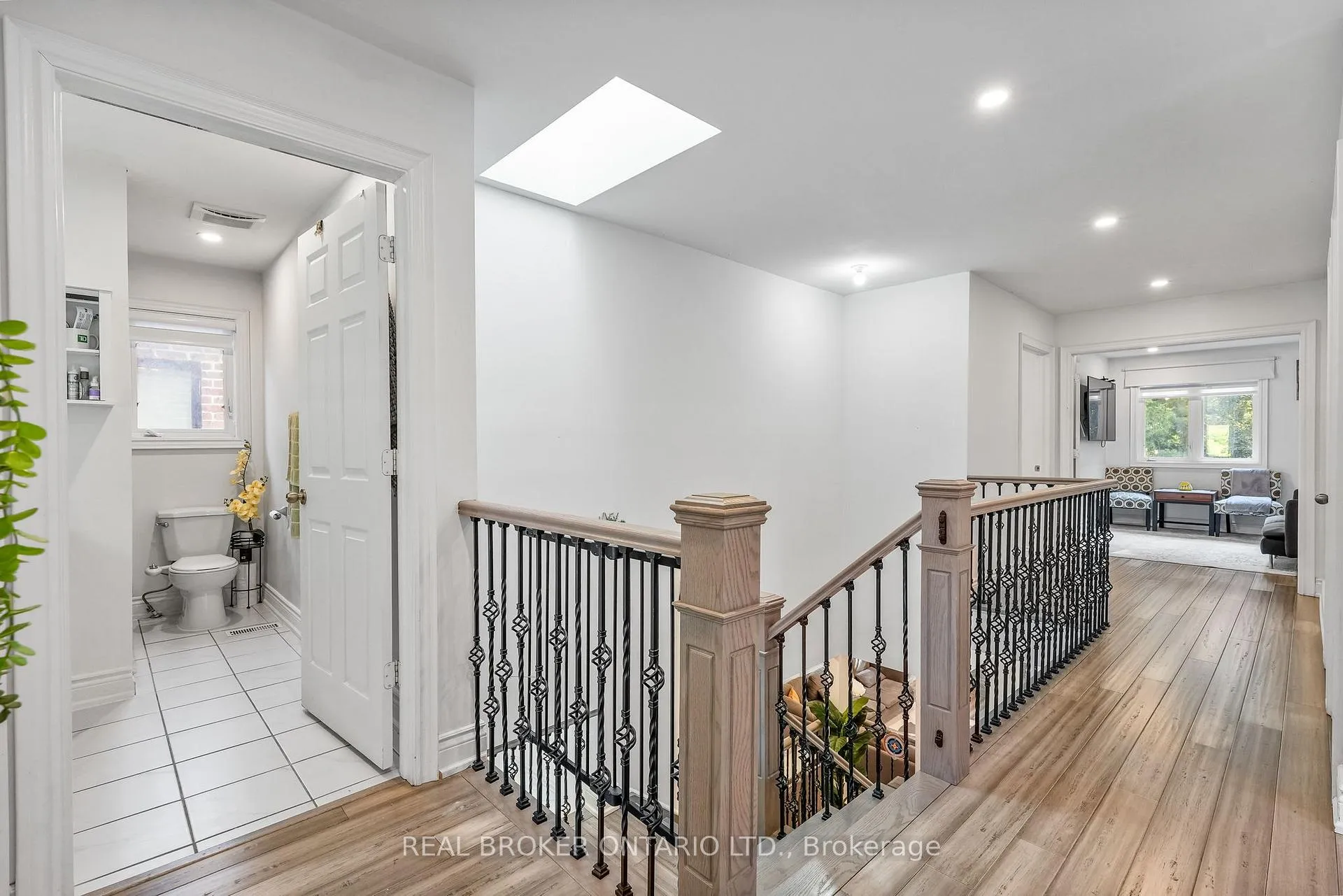 Photo 30 of 32B Cedar Drive, Scarborough, Scarborough Village — HOMEH