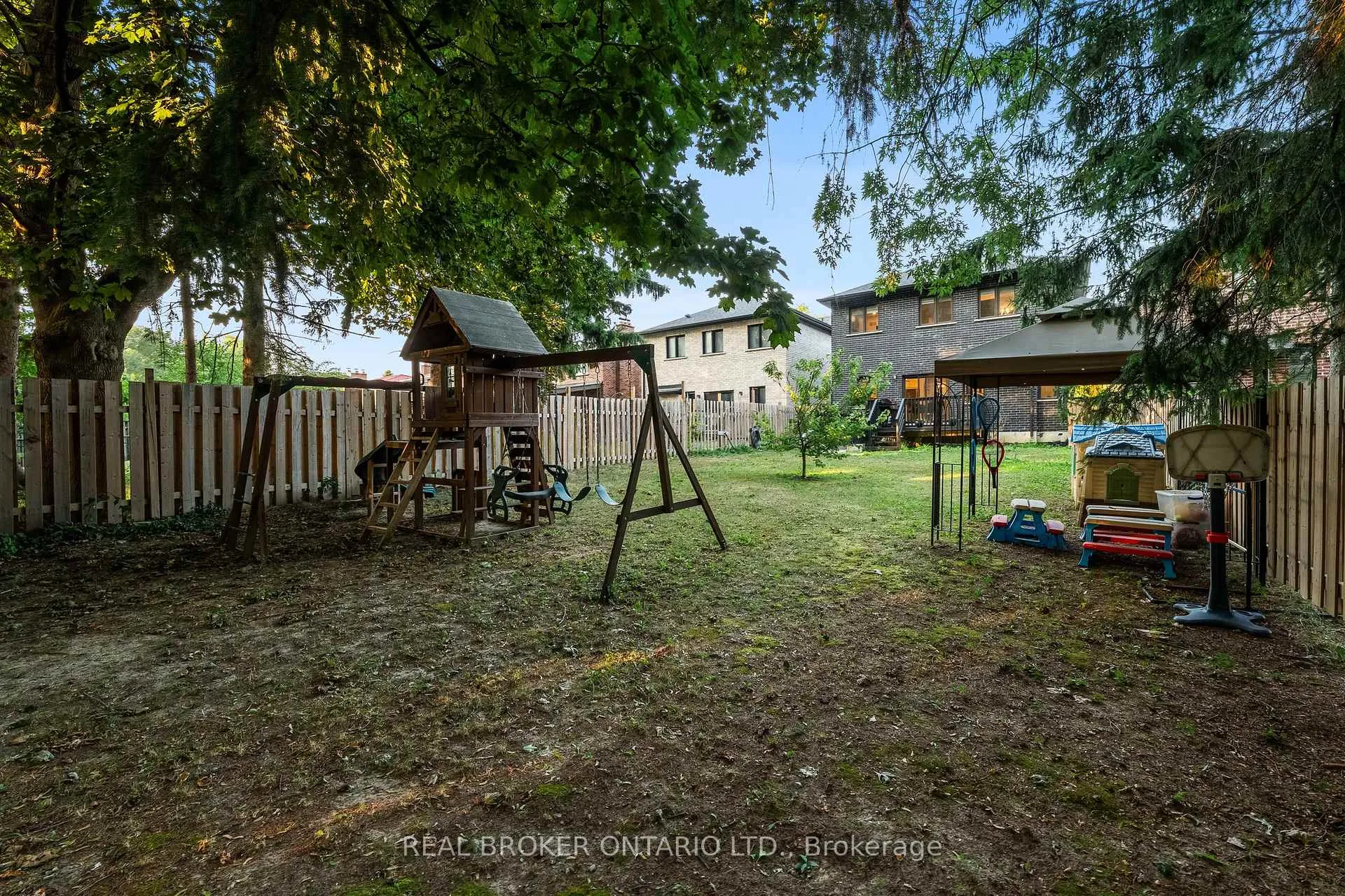 Photo 44 of 32B Cedar Drive, Scarborough, Scarborough Village — HOMEH