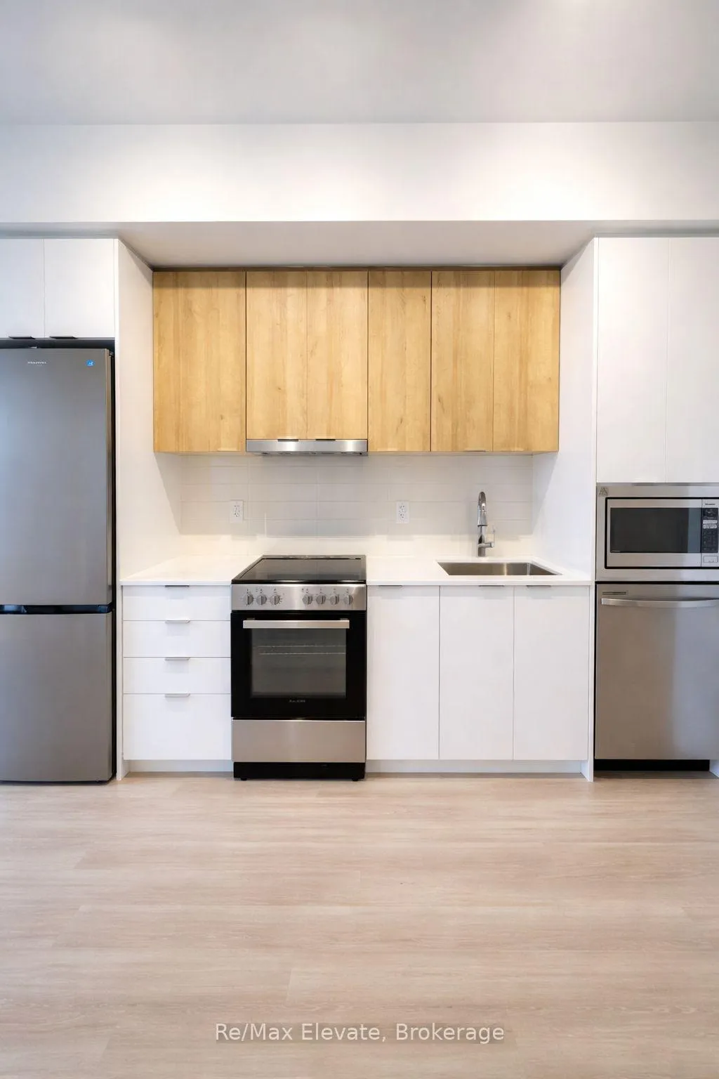 Photo 4 of Unit B222, 9751 Markham Road, Markham, Greensborough — HOMEH
