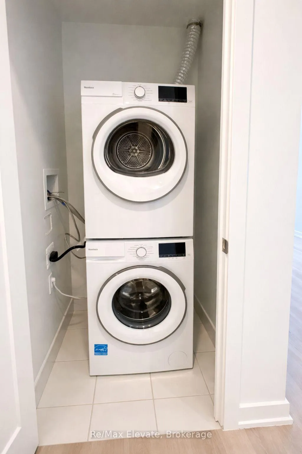 Photo 11 of Unit B222, 9751 Markham Road, Markham, Greensborough — HOMEH